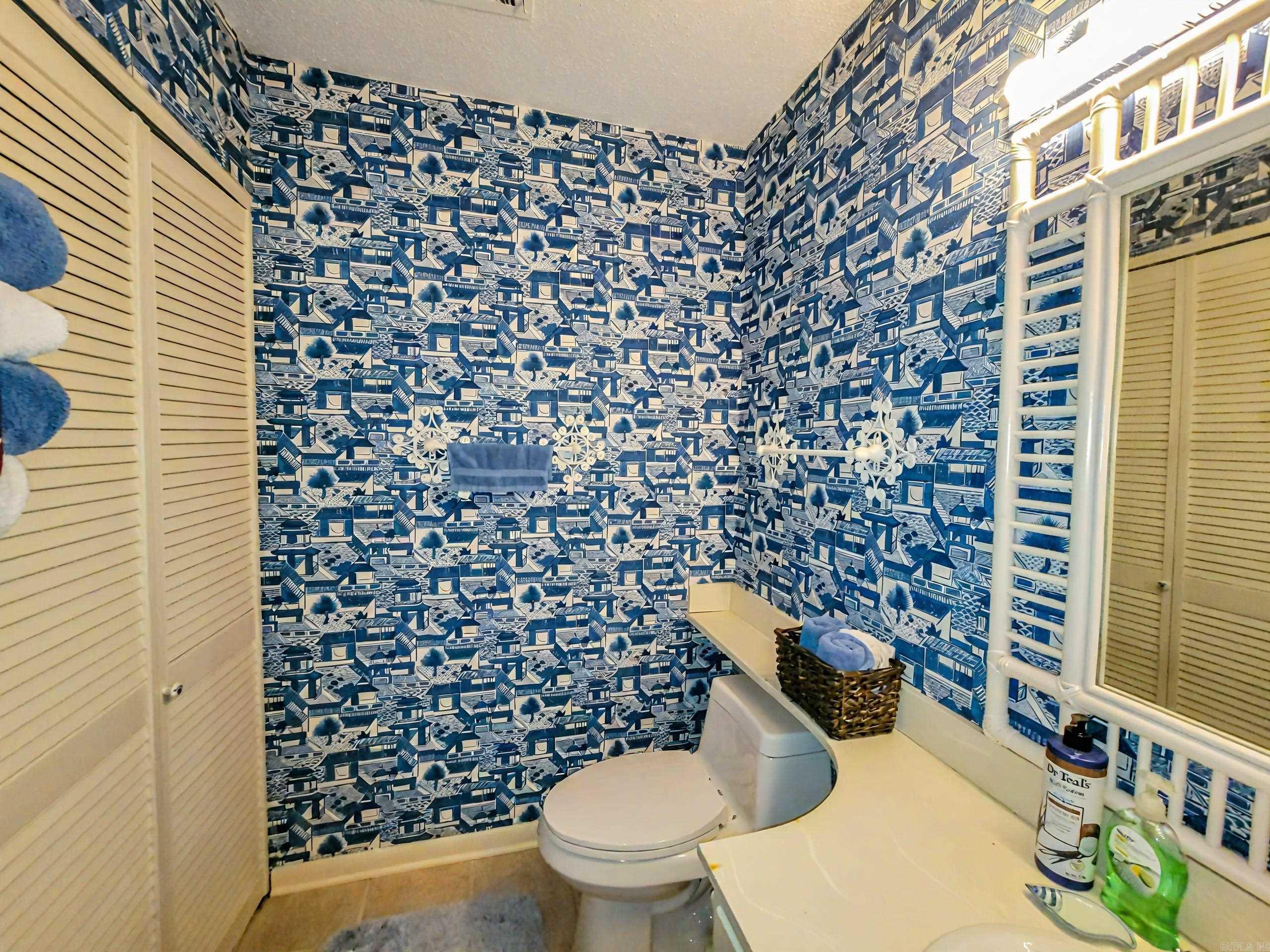 1127 Twin Points  Hot Springs, AR