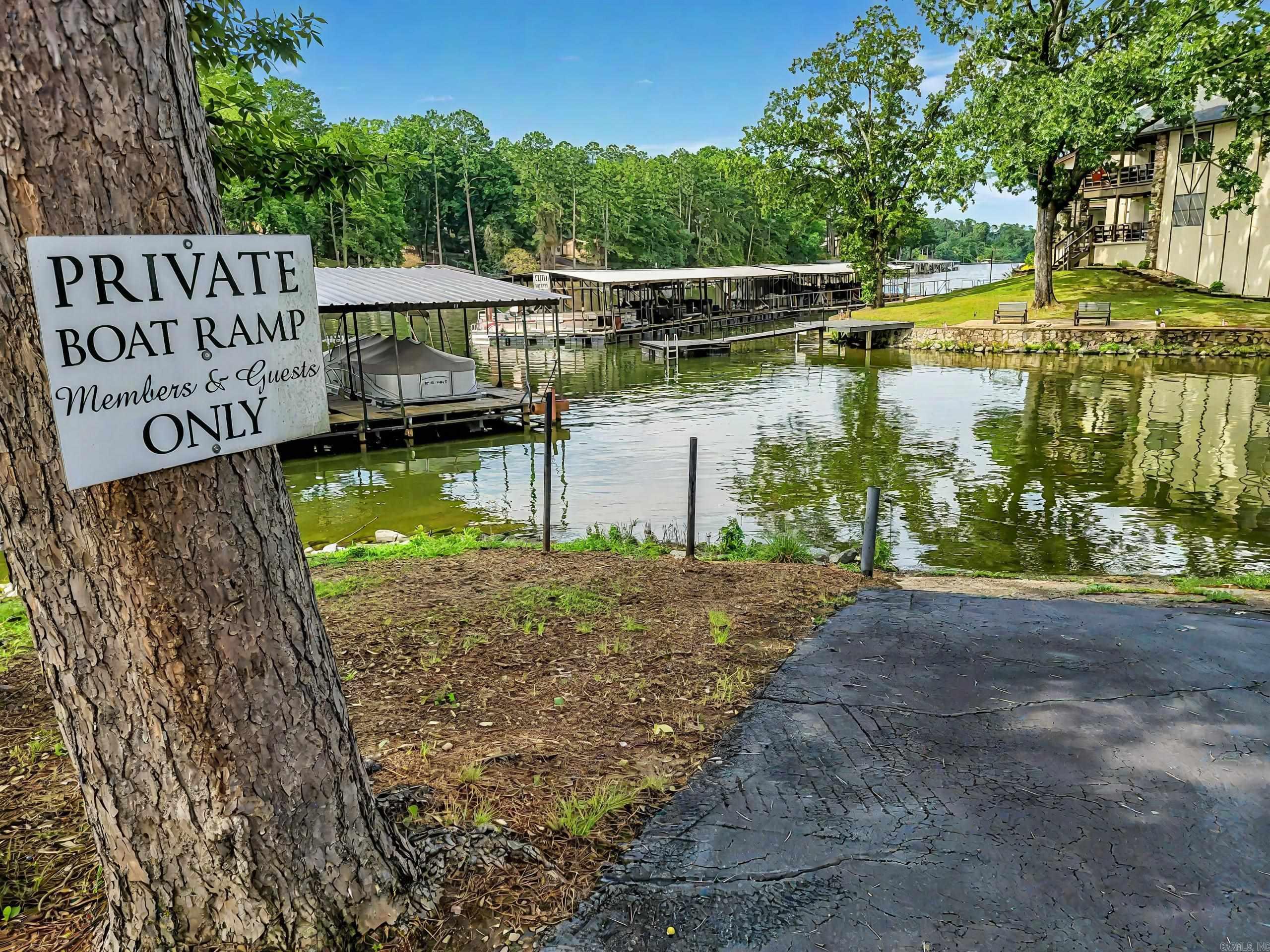 1127 Twin Points  Hot Springs, AR