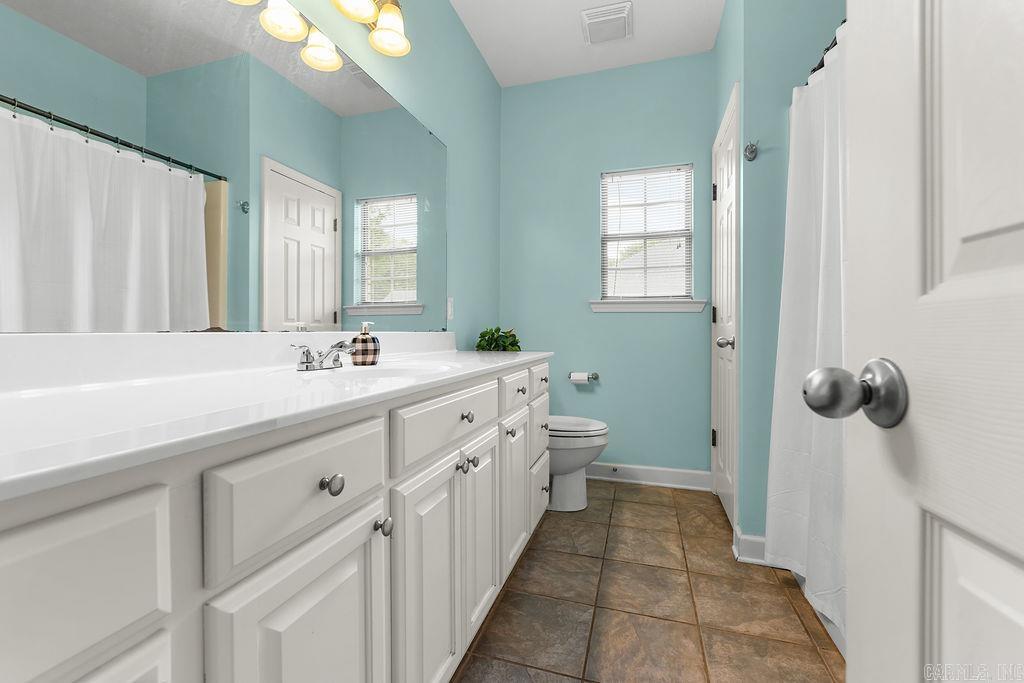 31 Auburn Hills Dr  Greenbrier, AR