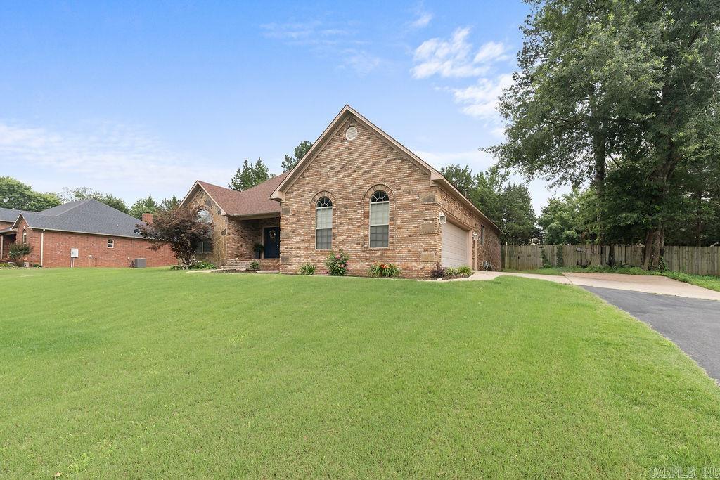 31 Auburn Hills Dr  Greenbrier, AR