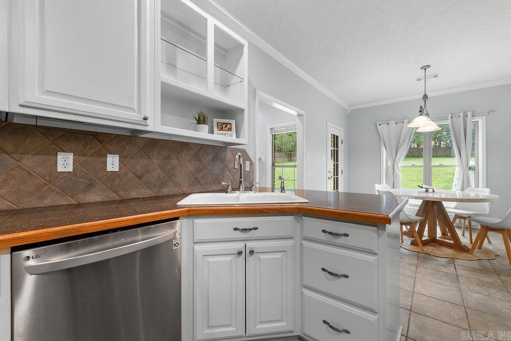 31 Auburn Hills Dr  Greenbrier, AR