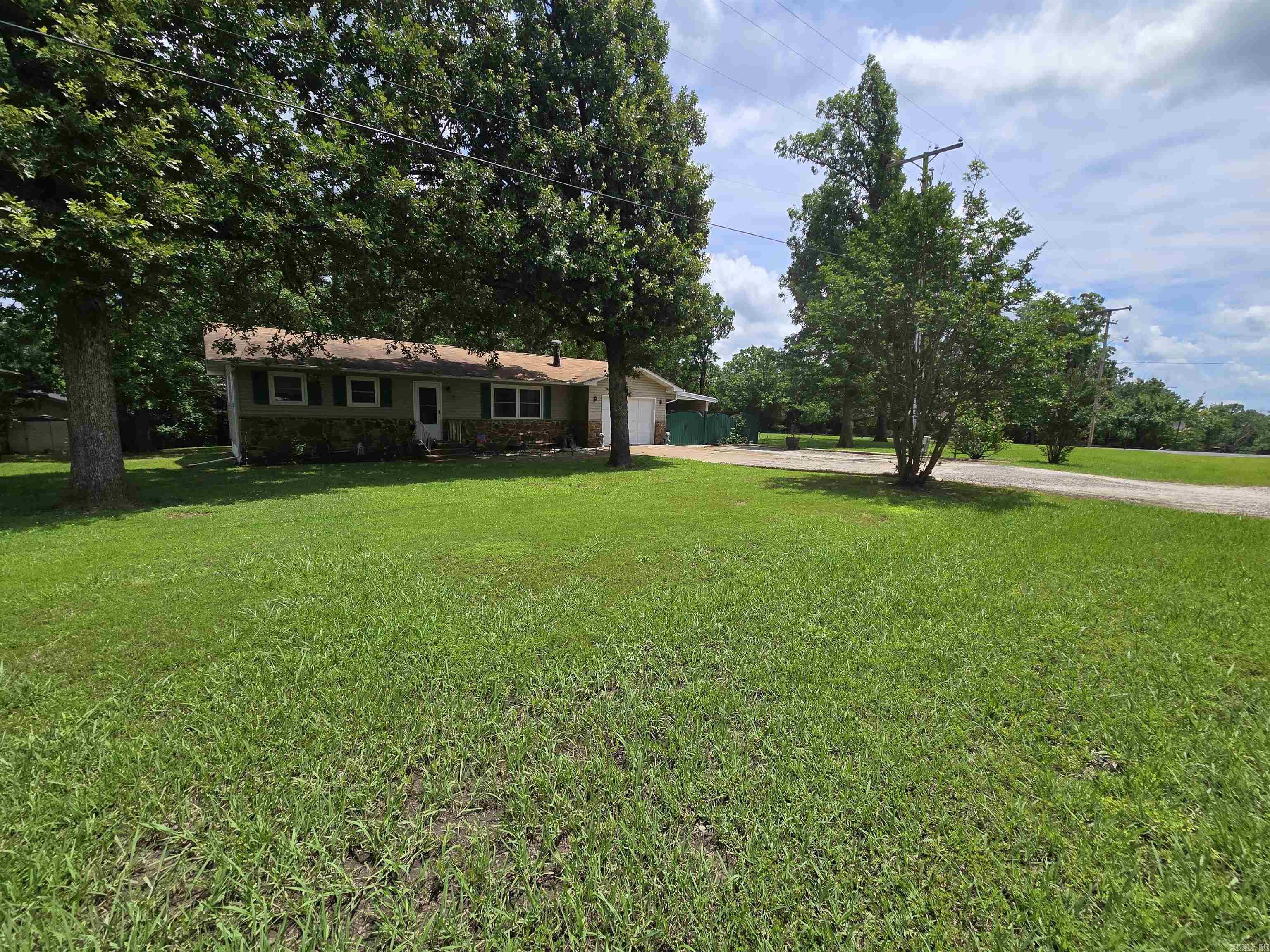 1206 Broadway Ave  Bull Shoals, AR