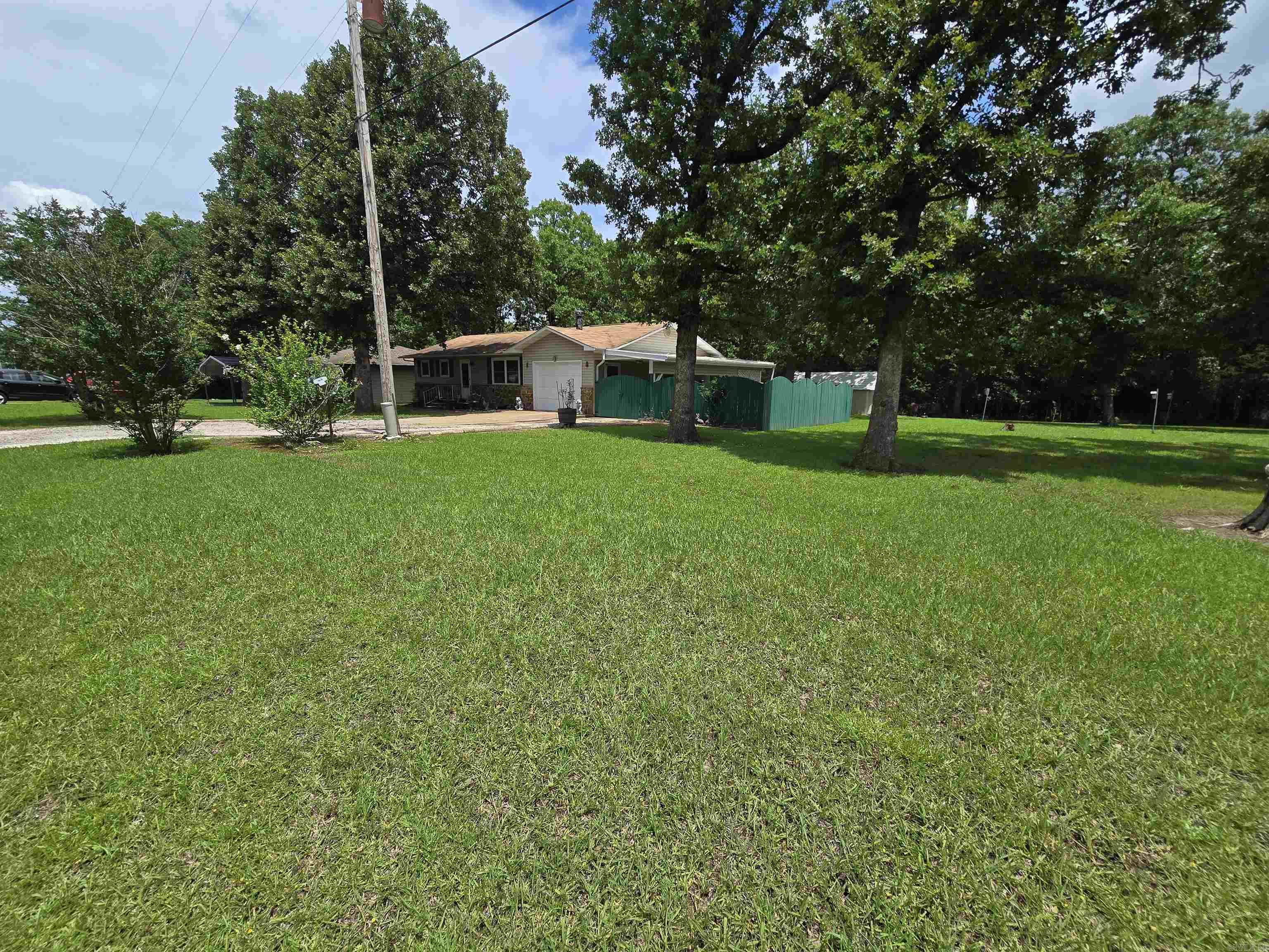 1206 Broadway Ave  Bull Shoals, AR