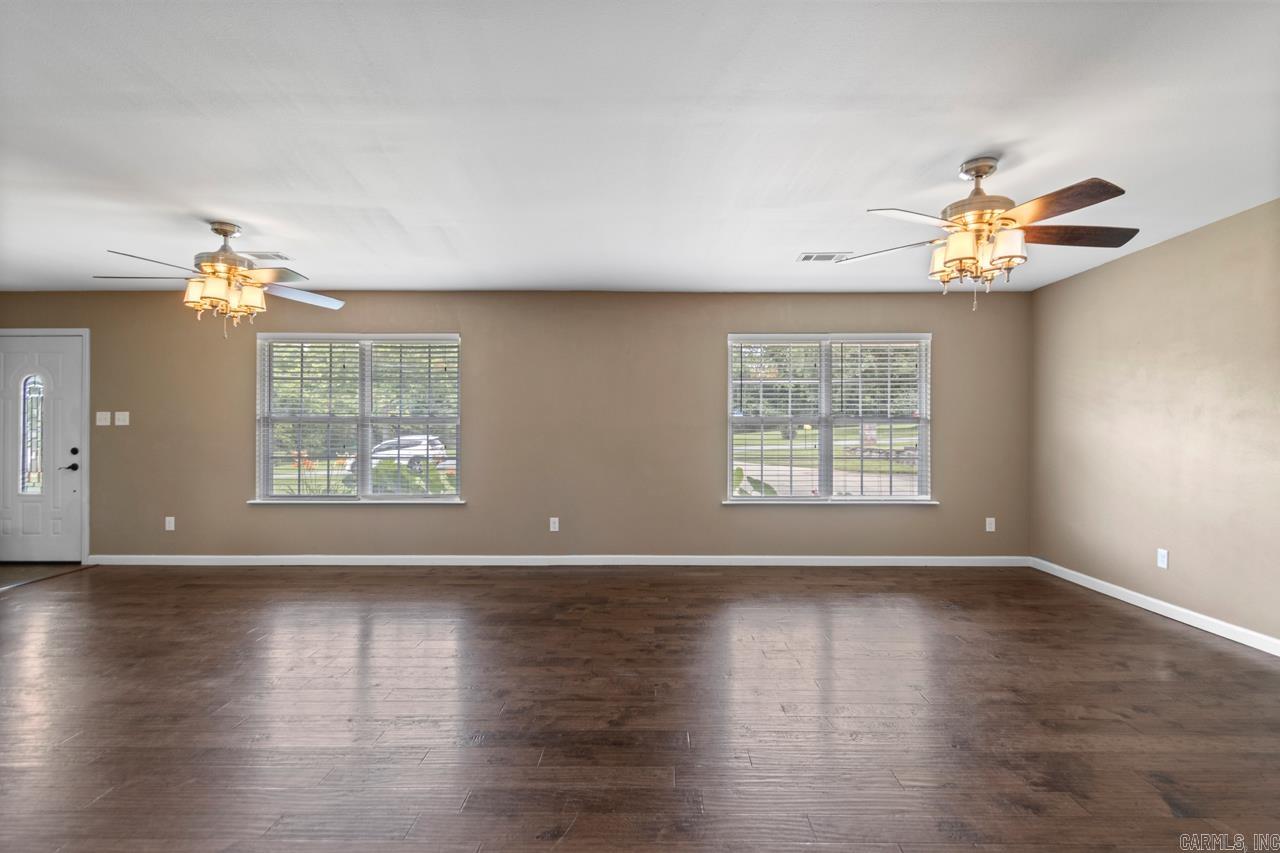 1235 Odessa  Benton, AR