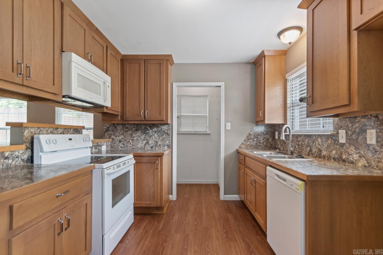 1235 Odessa  Benton, AR