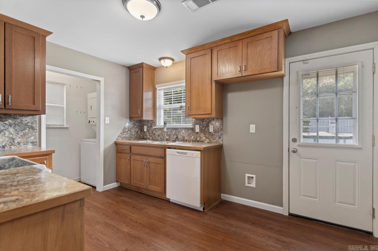 1235 Odessa  Benton, AR