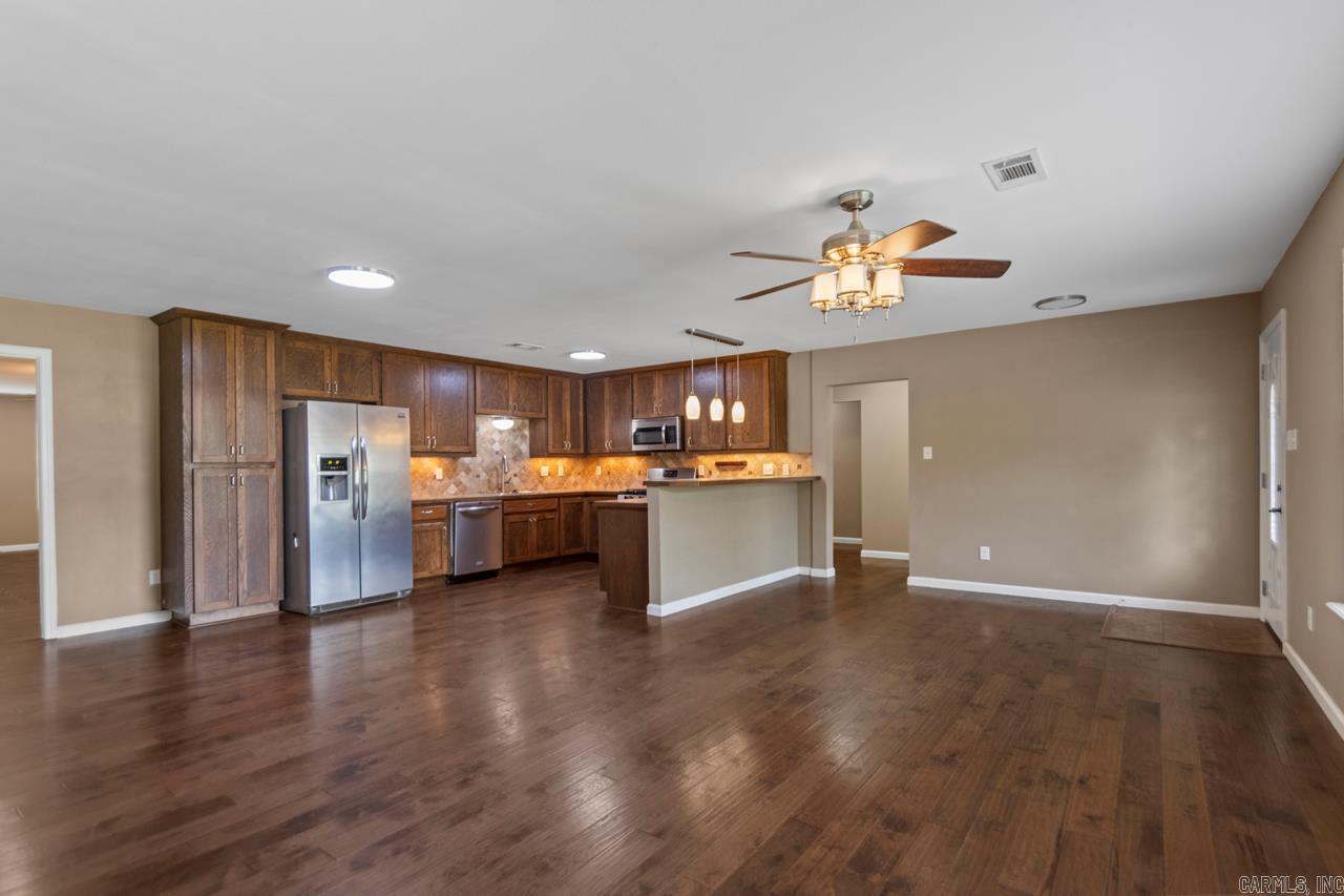 1235 Odessa  Benton, AR