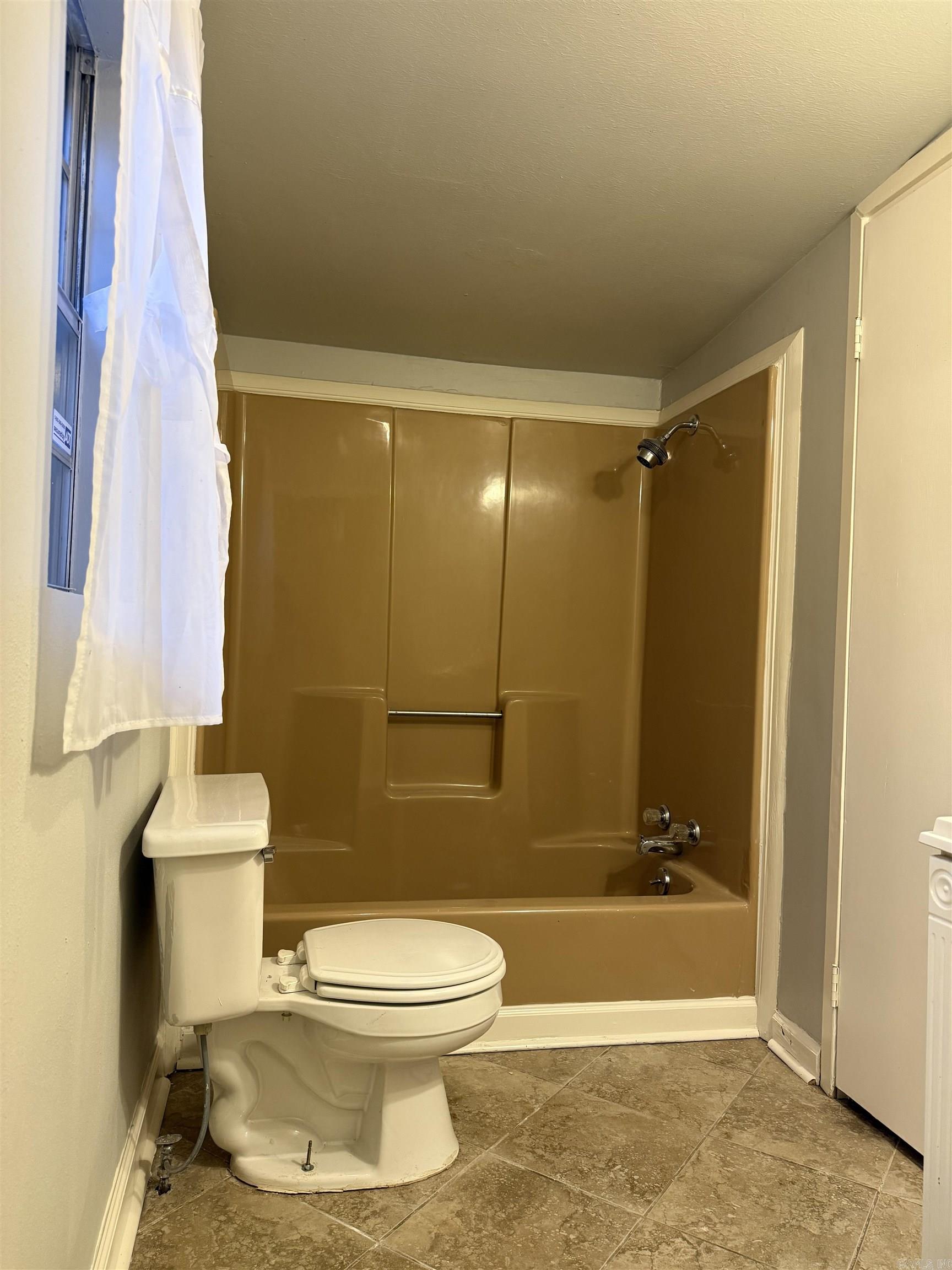 4900 Lee  Little Rock, AR
