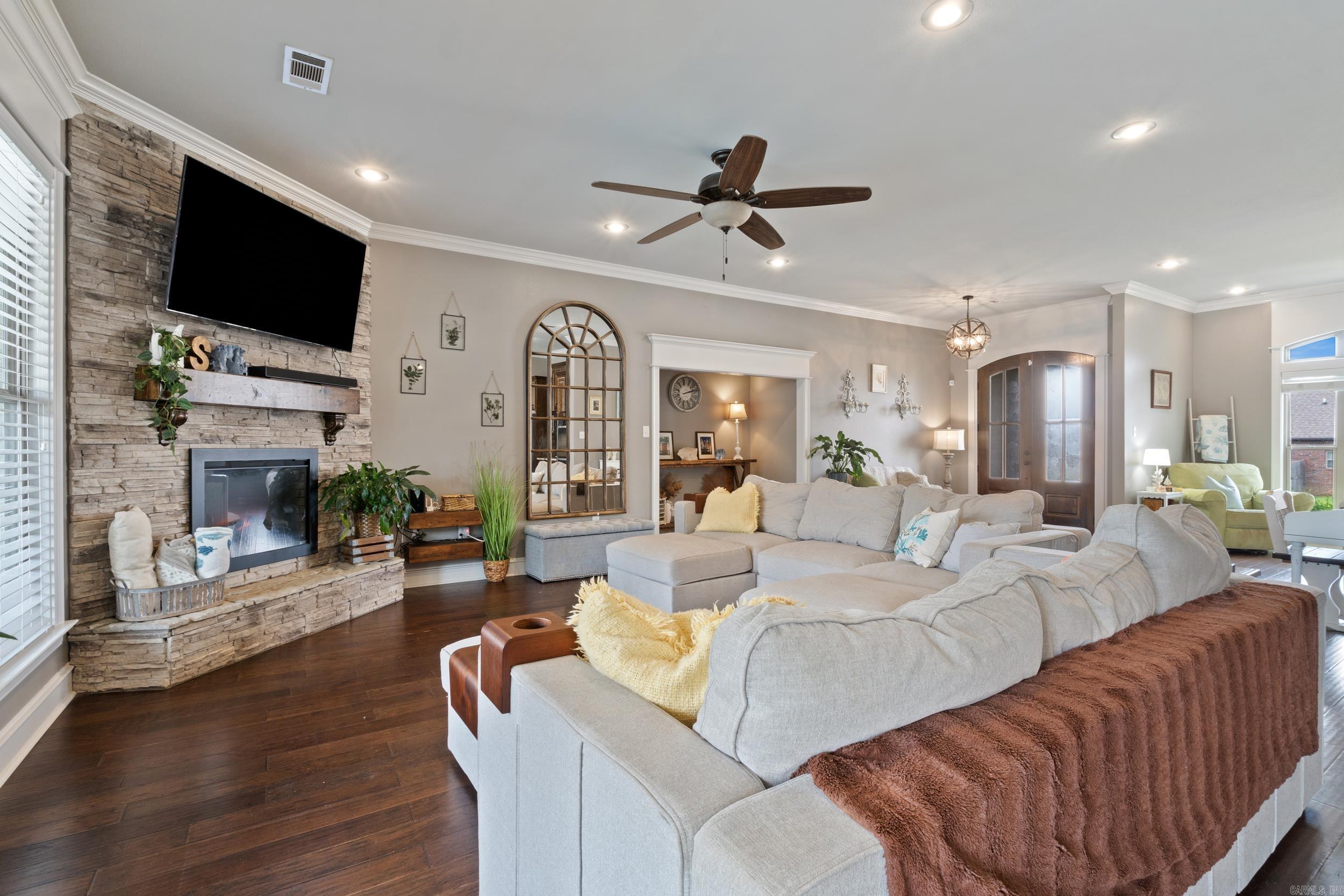 2705 Pulaski  Conway, AR