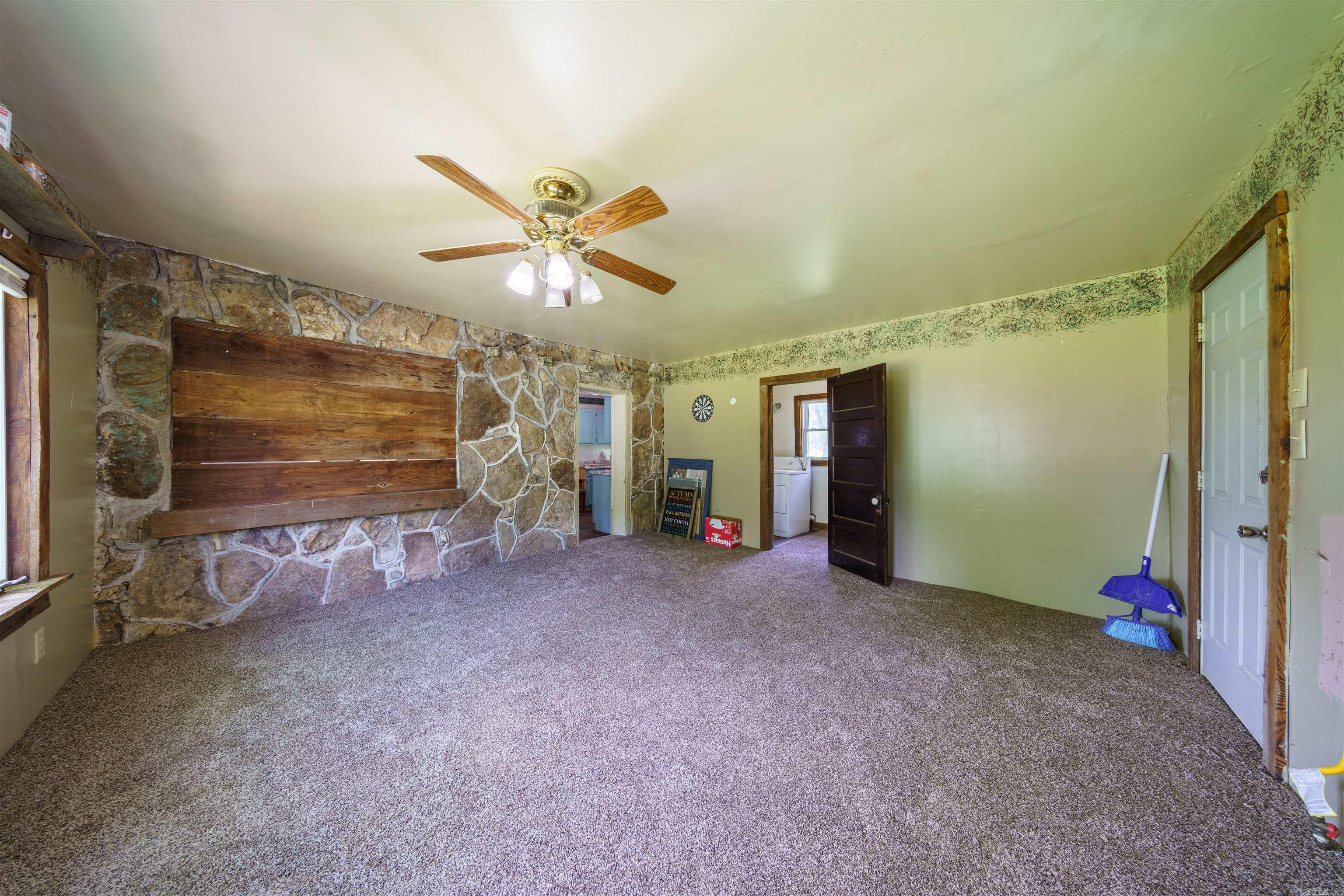 495 Nelsonville  Smithville, AR