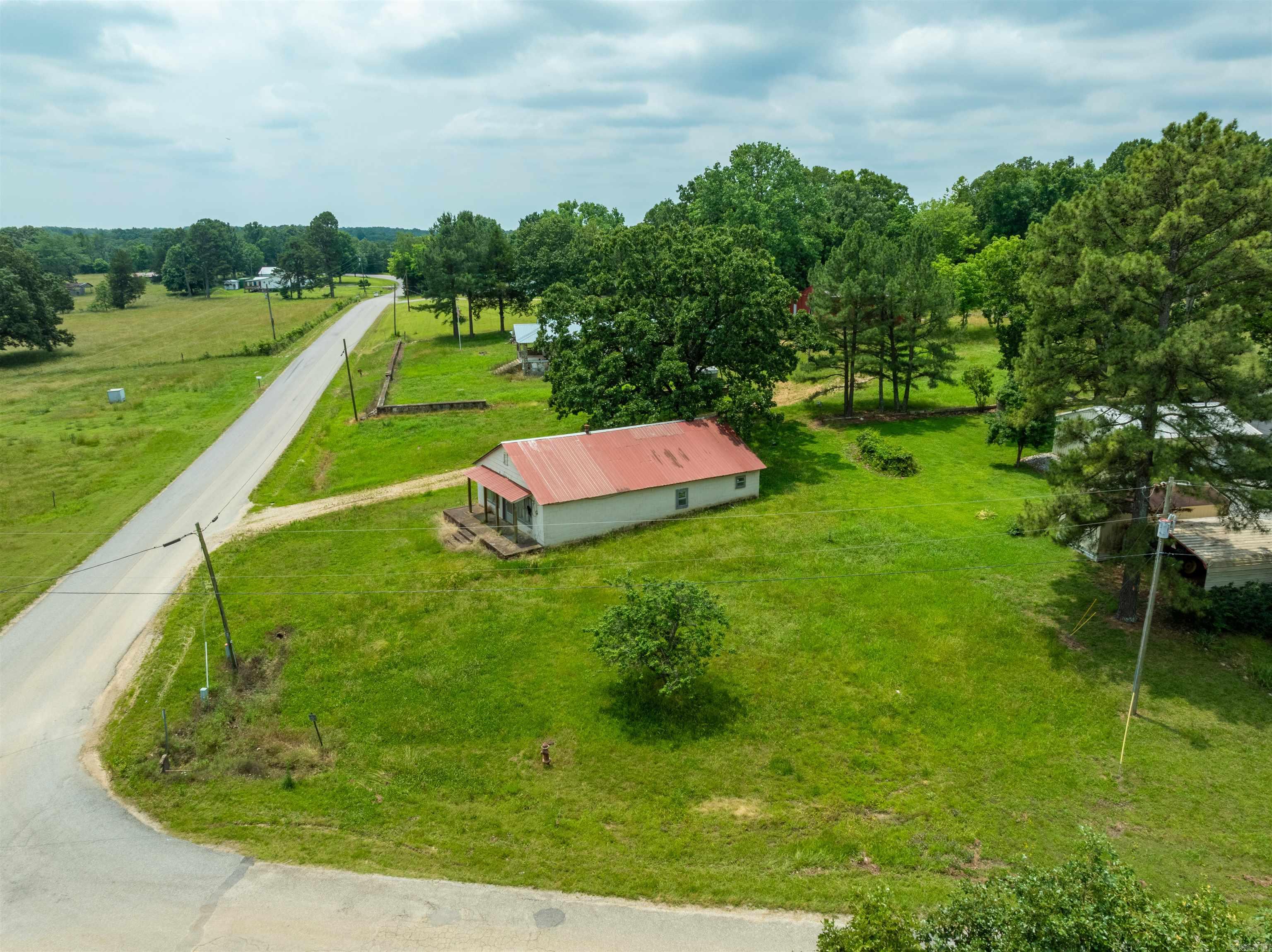 495 Nelsonville  Smithville, AR