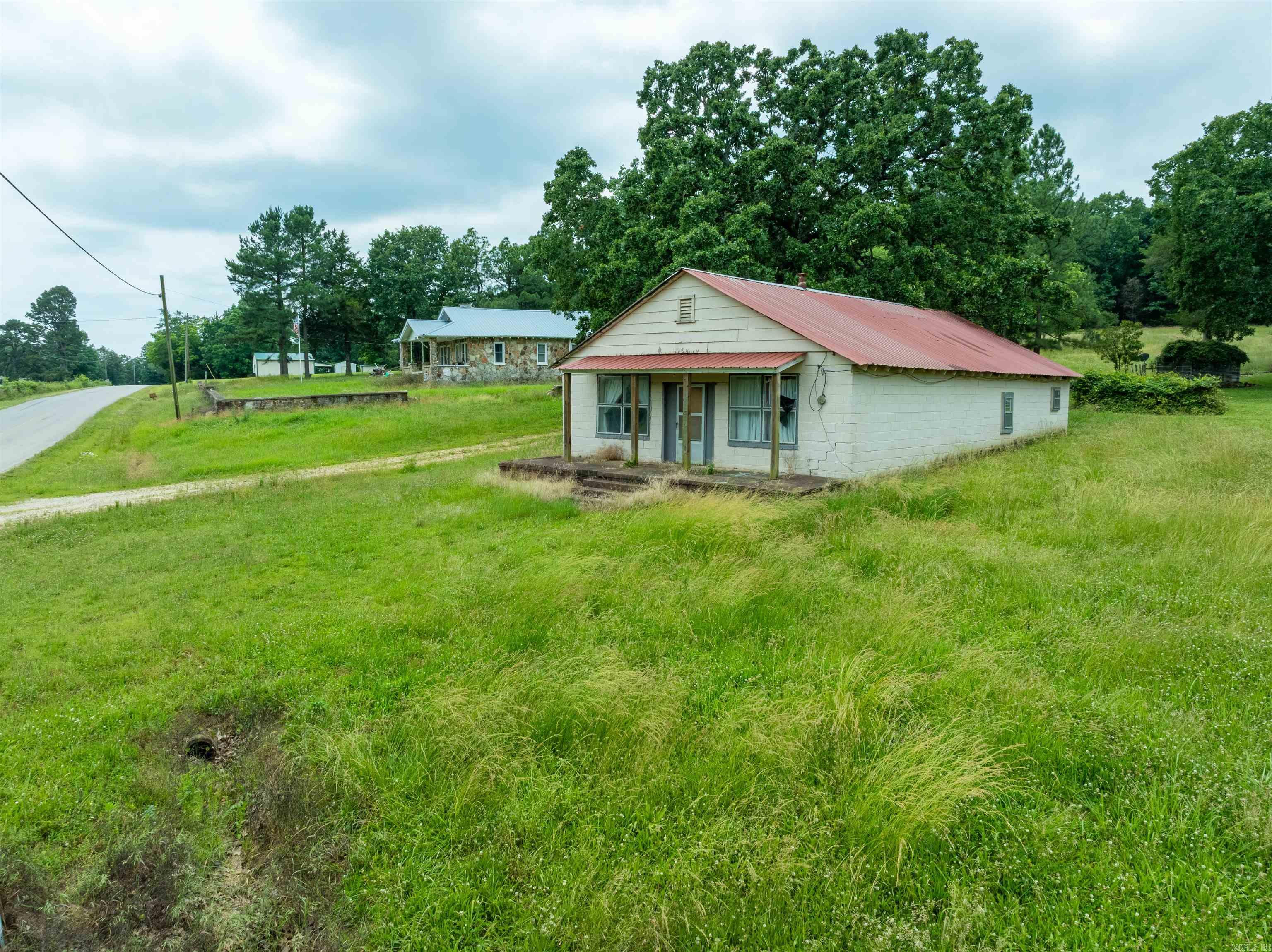 495 Nelsonville  Smithville, AR