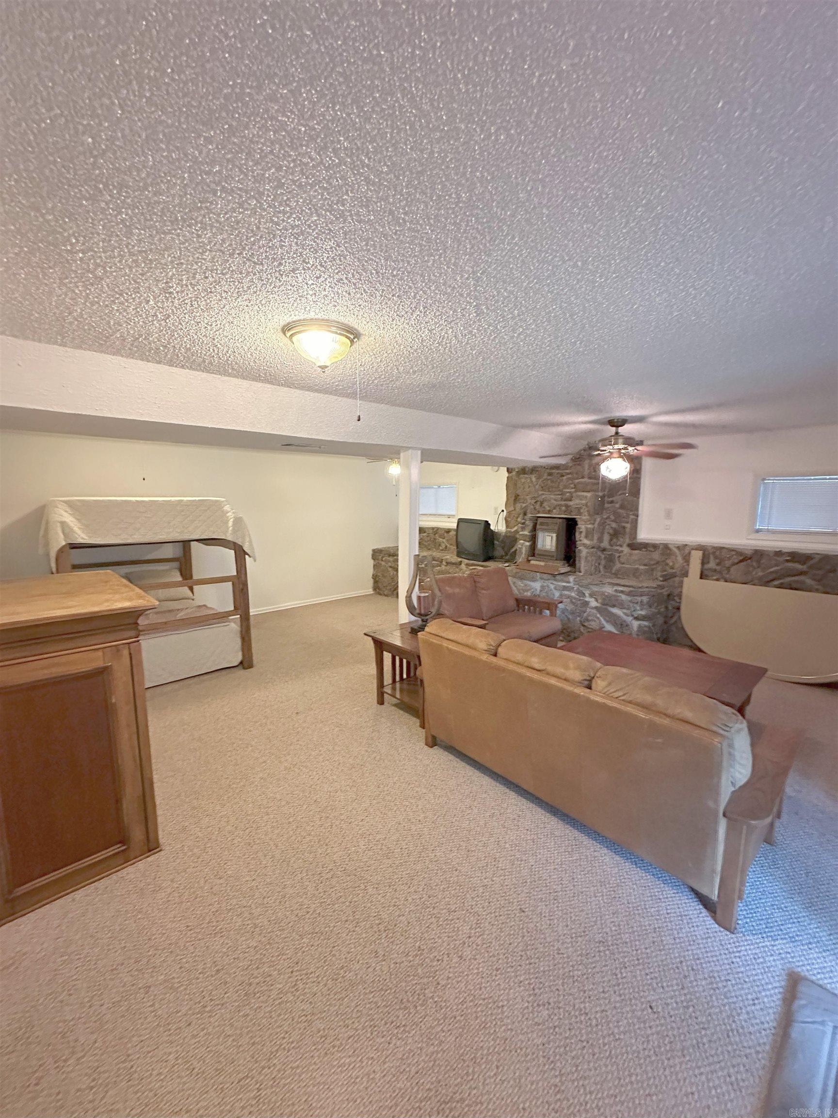 900 Davidson  Edgemont, AR