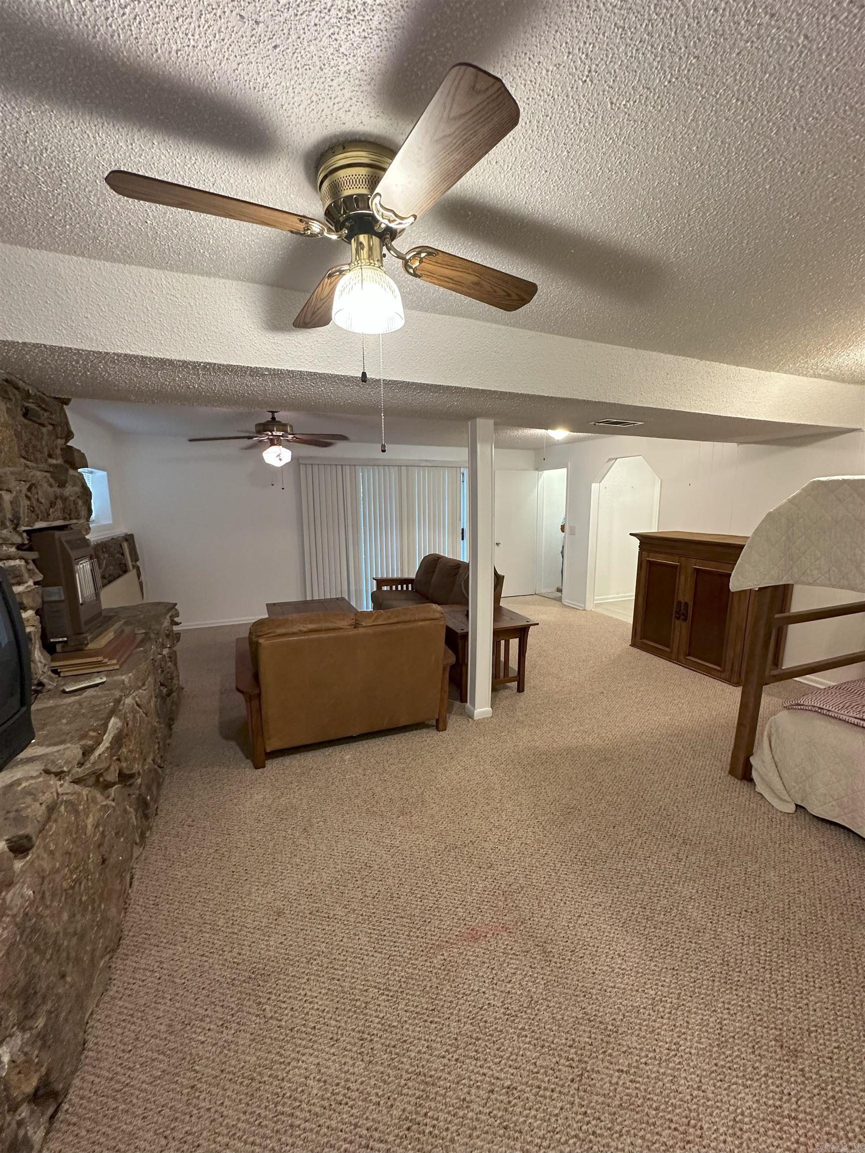 900 Davidson  Edgemont, AR