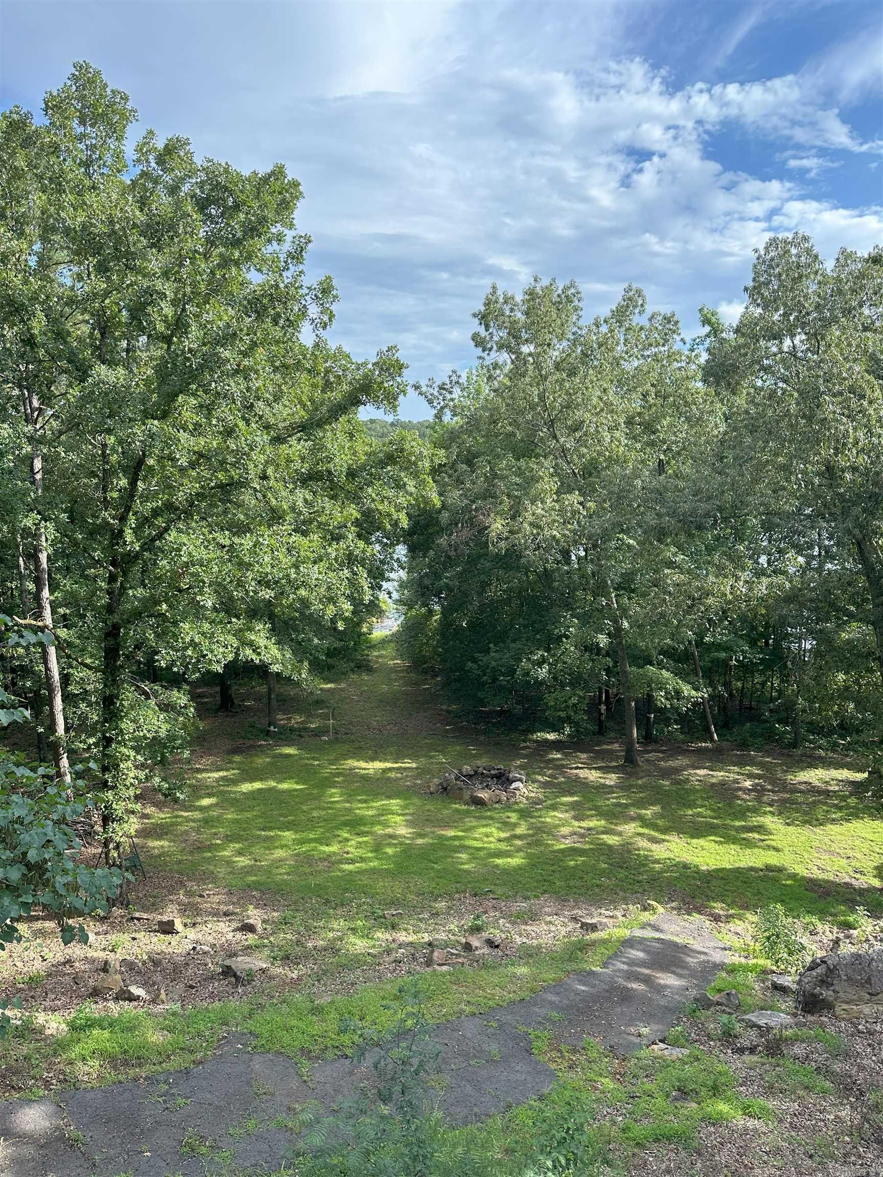 900 Davidson  Edgemont, AR