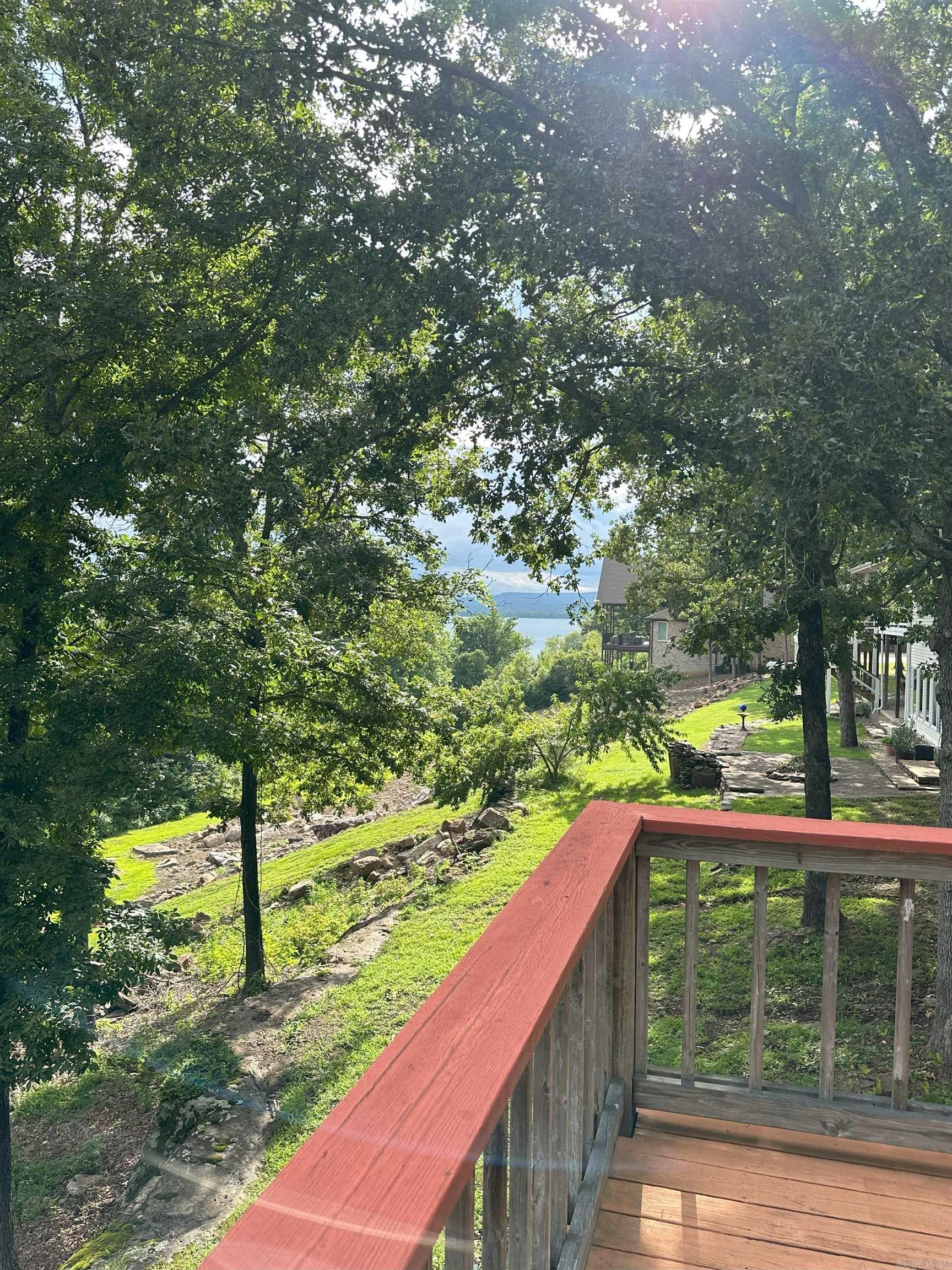 900 Davidson  Edgemont, AR