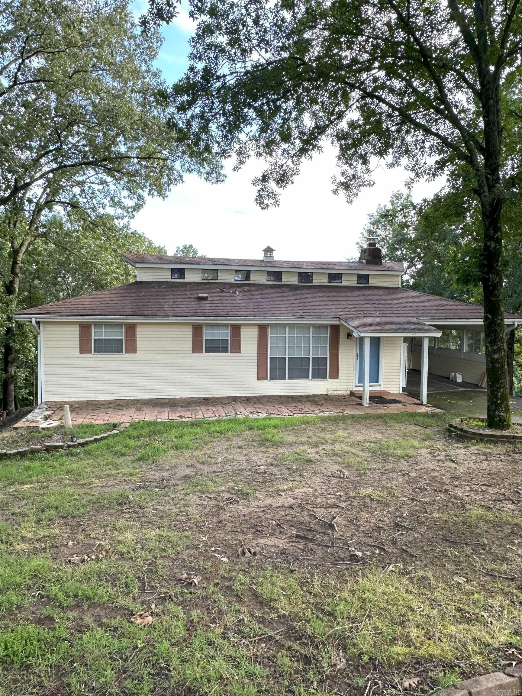 900 Davidson  Edgemont, AR