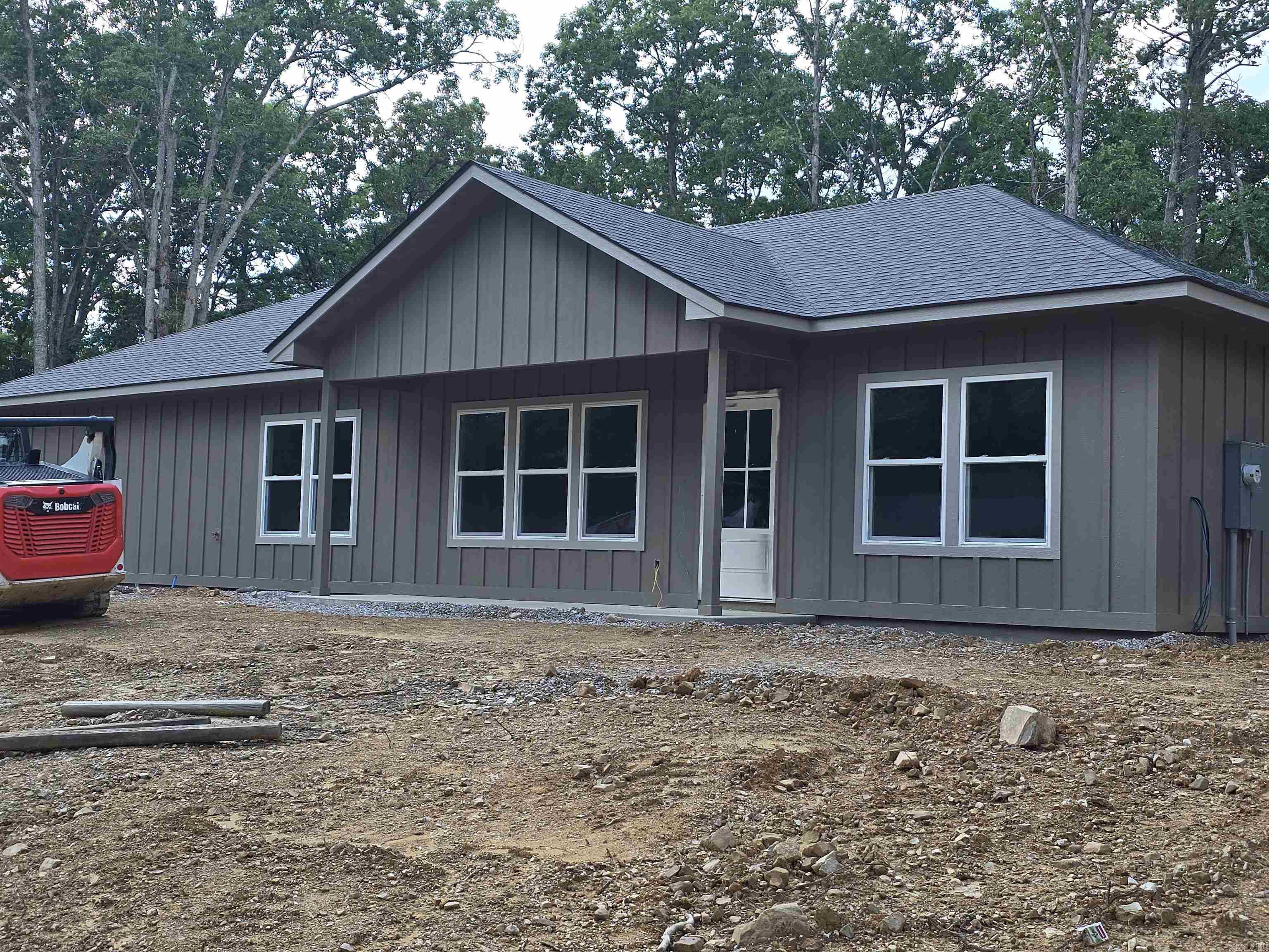 132 Columbia  Hot Springs, AR