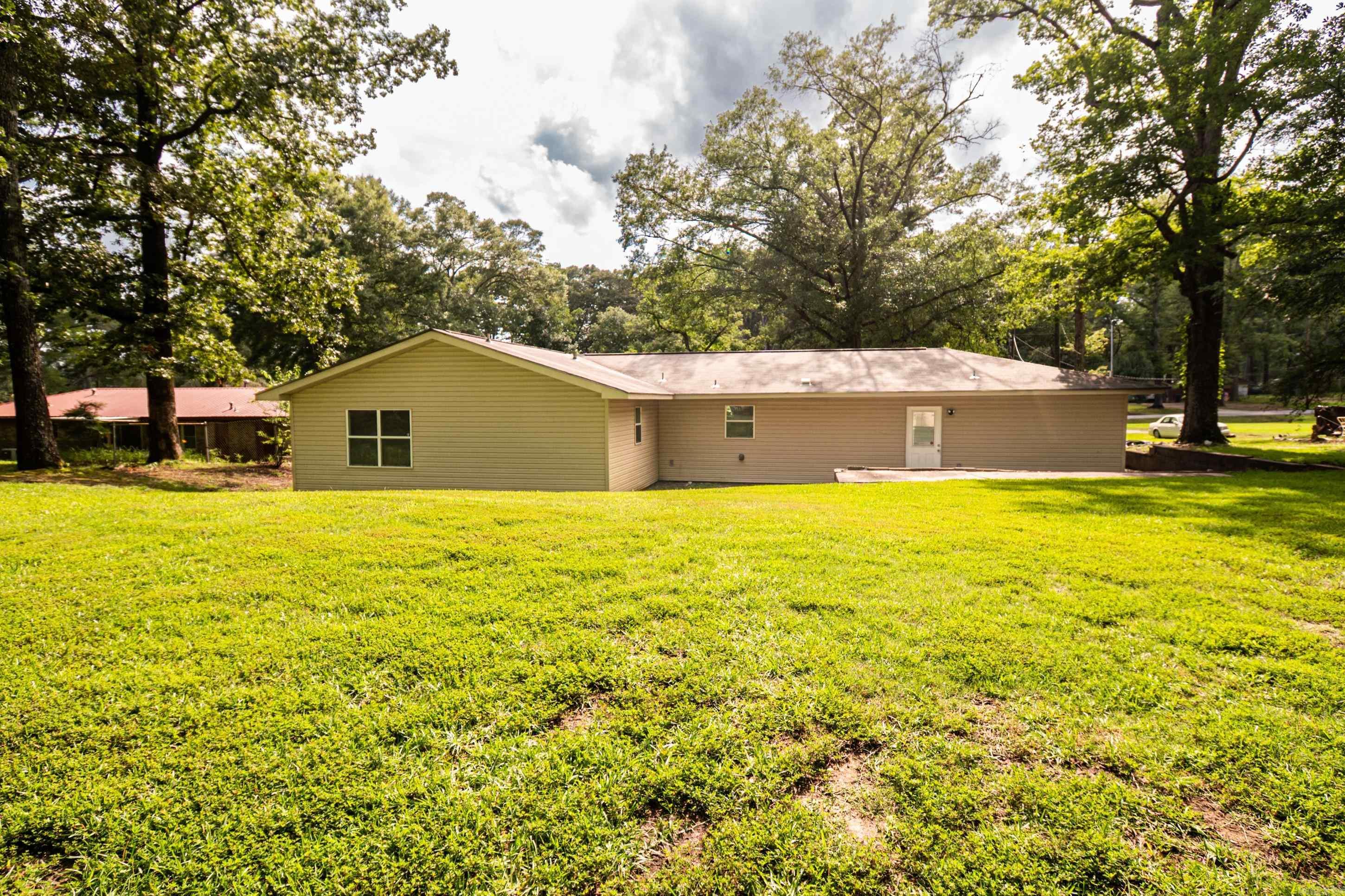 209 Ponderosa Dr  El Dorado, AR