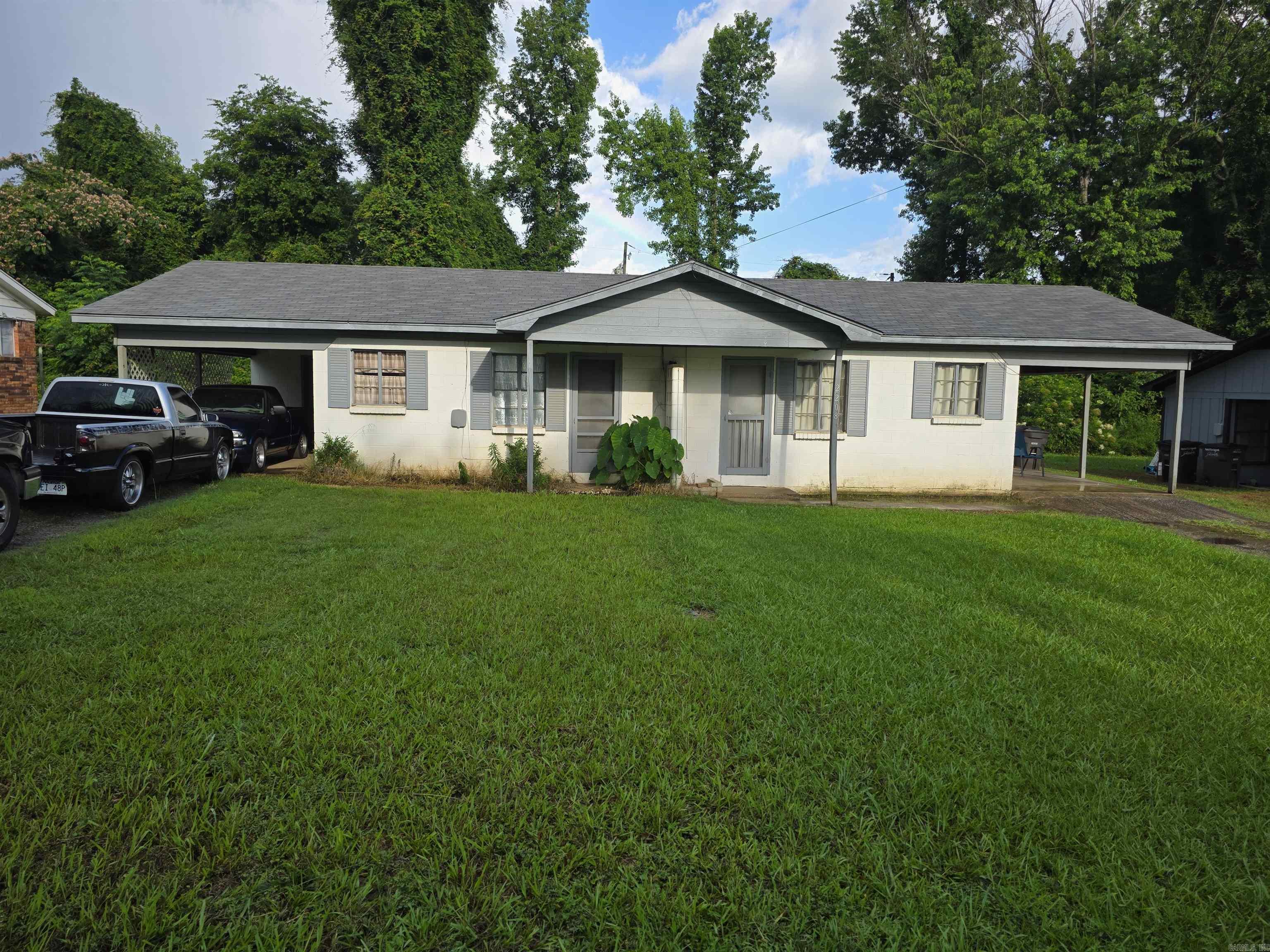 2200,2202,2204, Green Acres Rd 2206 and 2208 Jacksonville, AR