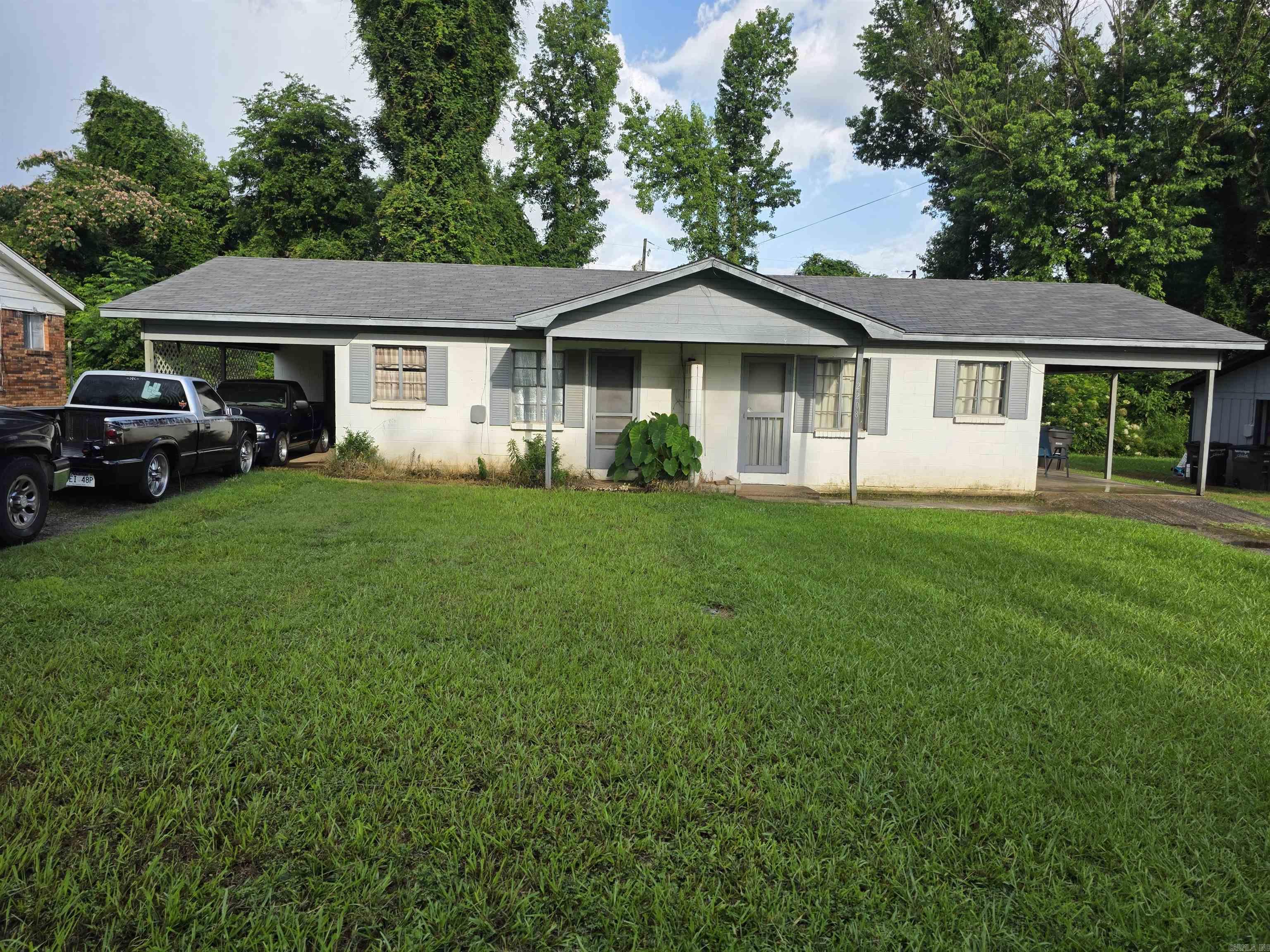 2200,2202,2204, Green Acres Rd 2206 and 2208 Jacksonville, AR