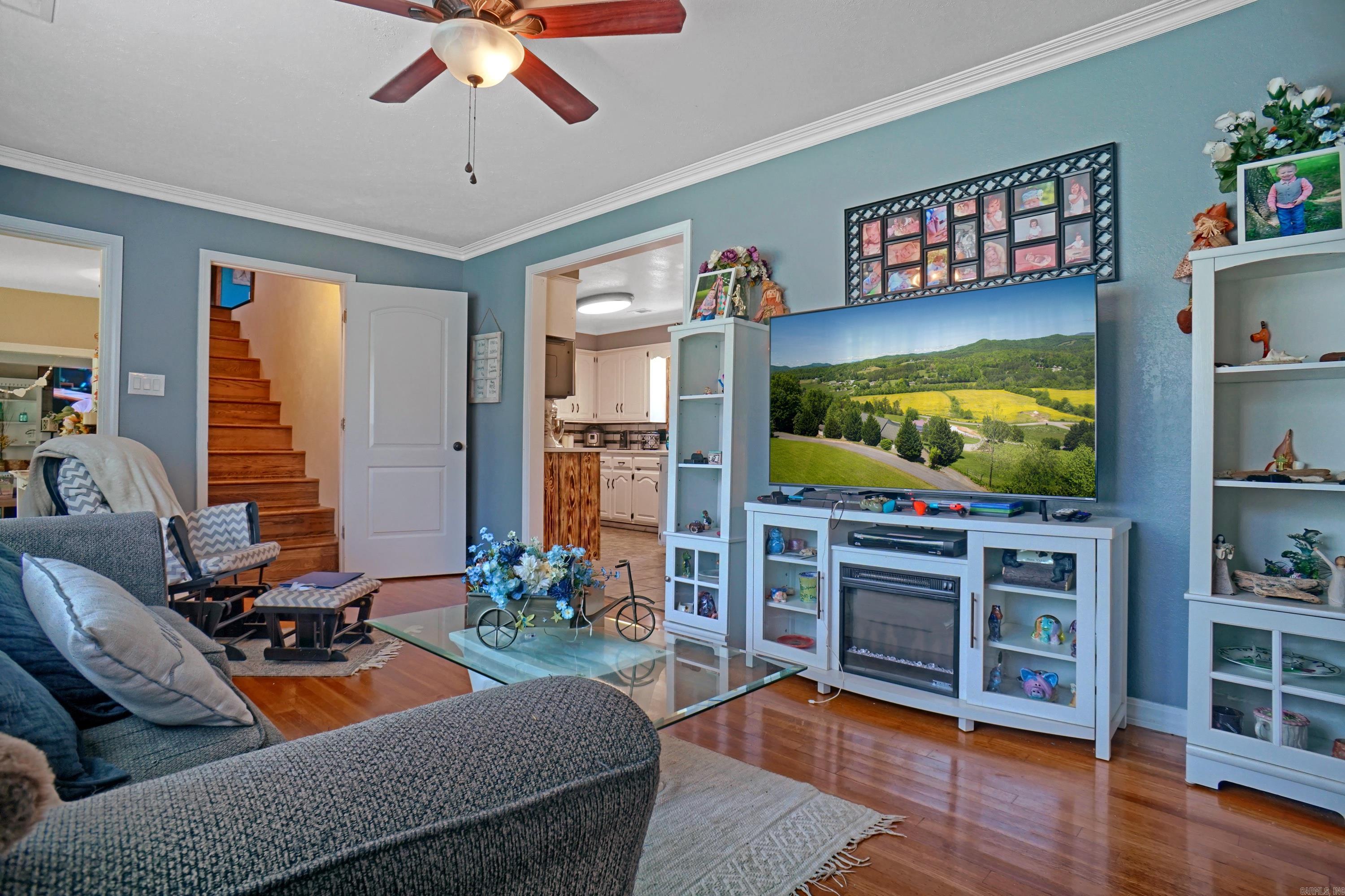 1418 W 2nd  Russellville, AR