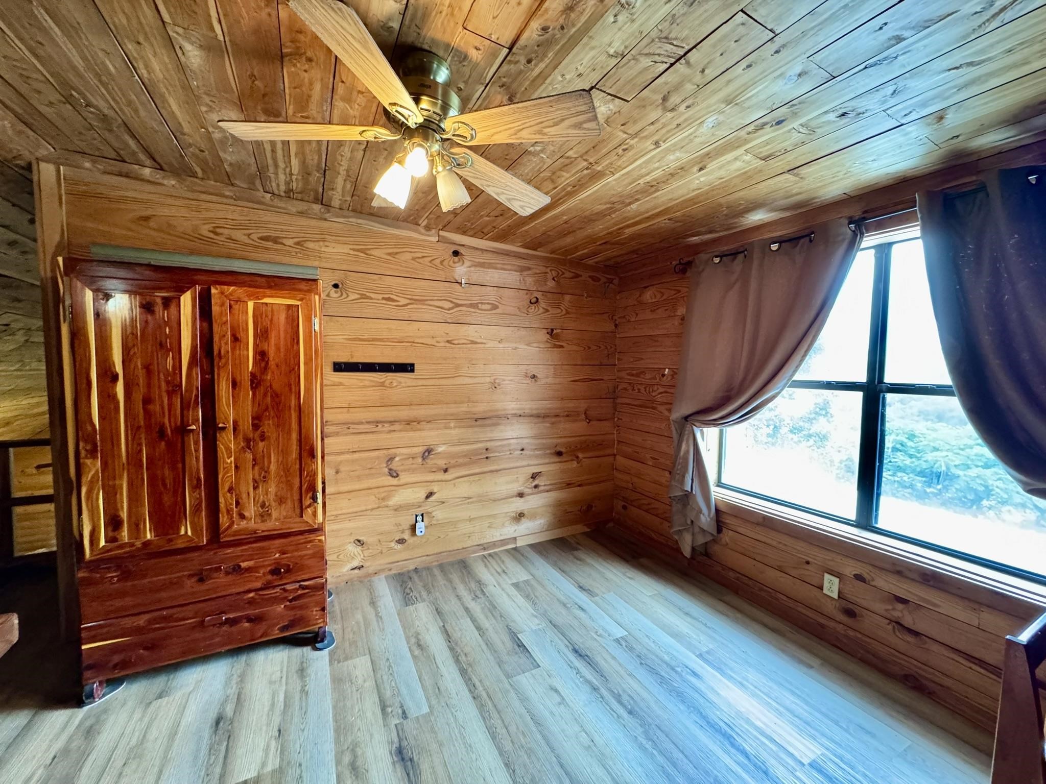 434 R.S. Bluffs Road  Melbourne, AR