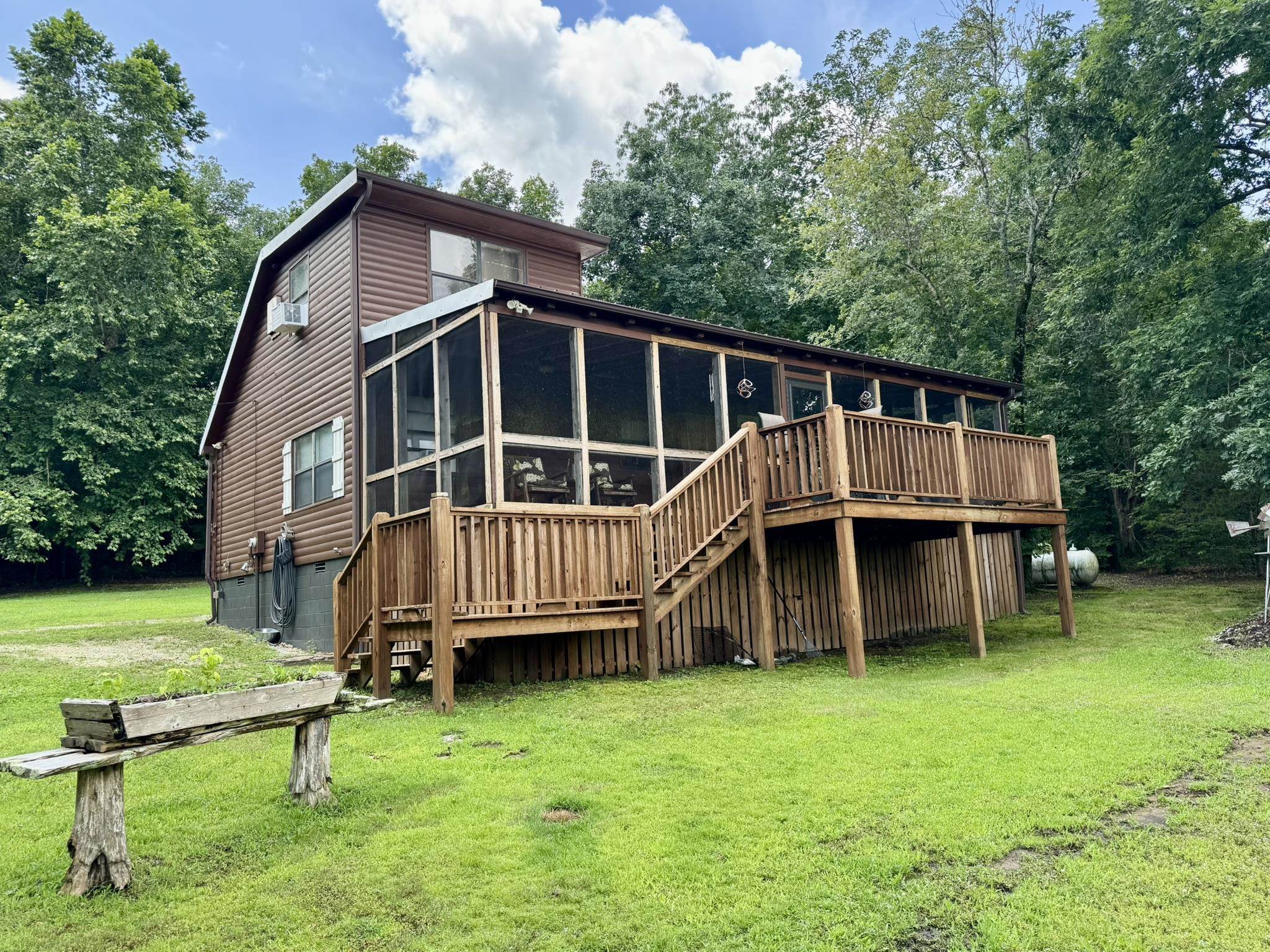 434 R.S. Bluffs Road  Melbourne, AR