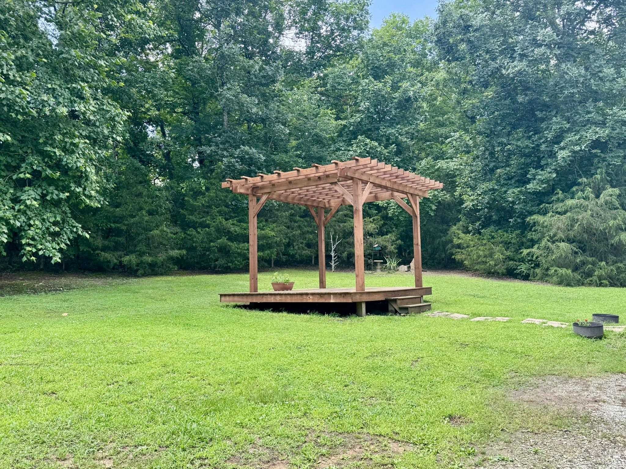434 R.S. Bluffs Road  Melbourne, AR