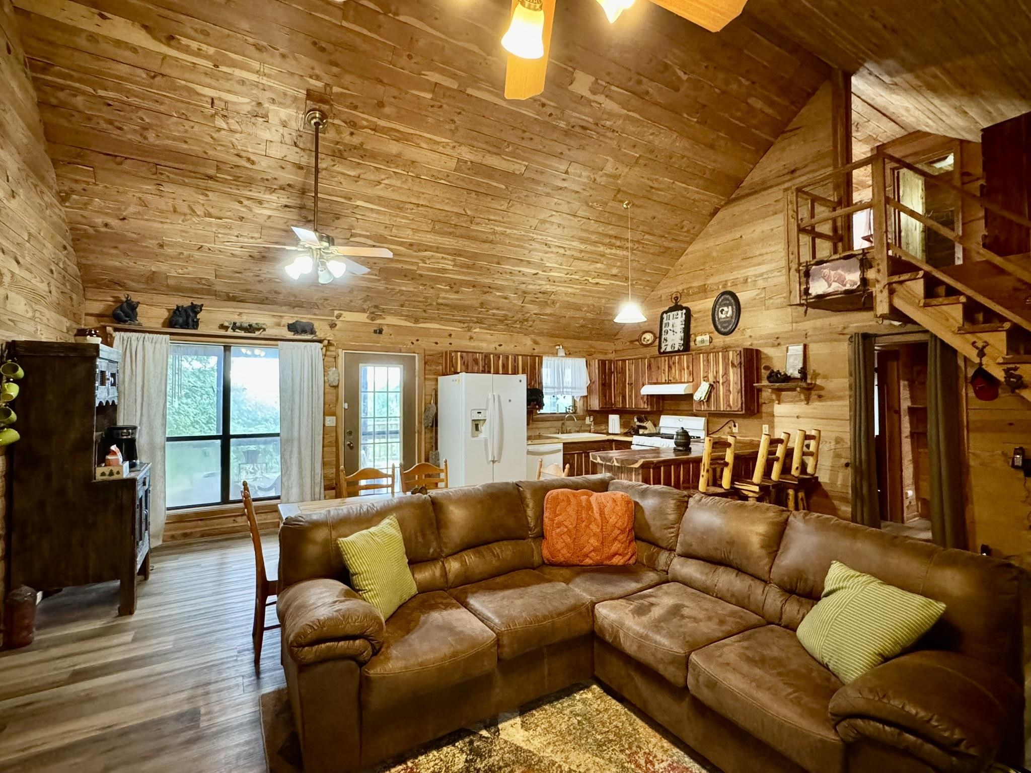 434 R.S. Bluffs Road  Melbourne, AR
