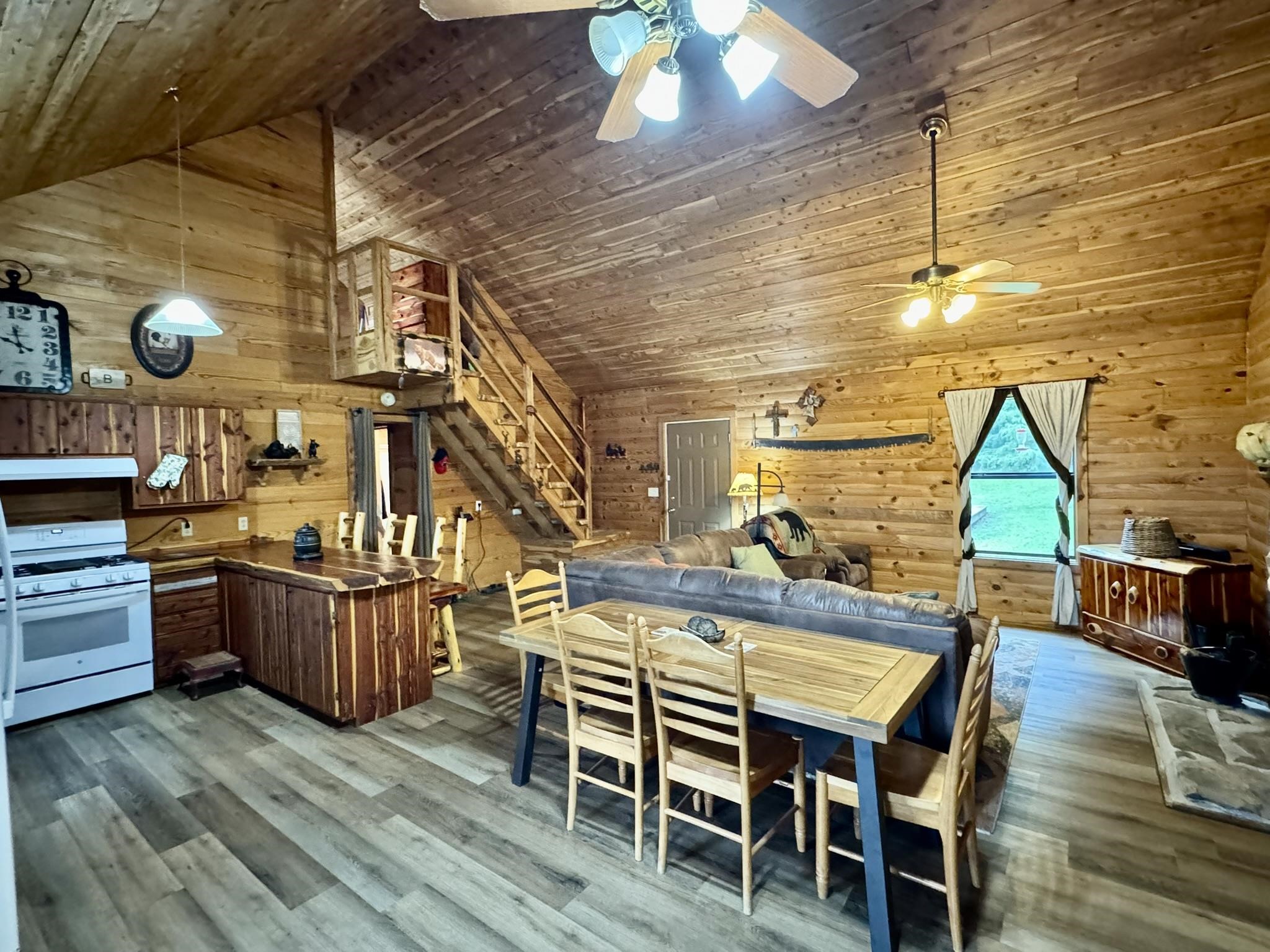 434 R.S. Bluffs Road  Melbourne, AR