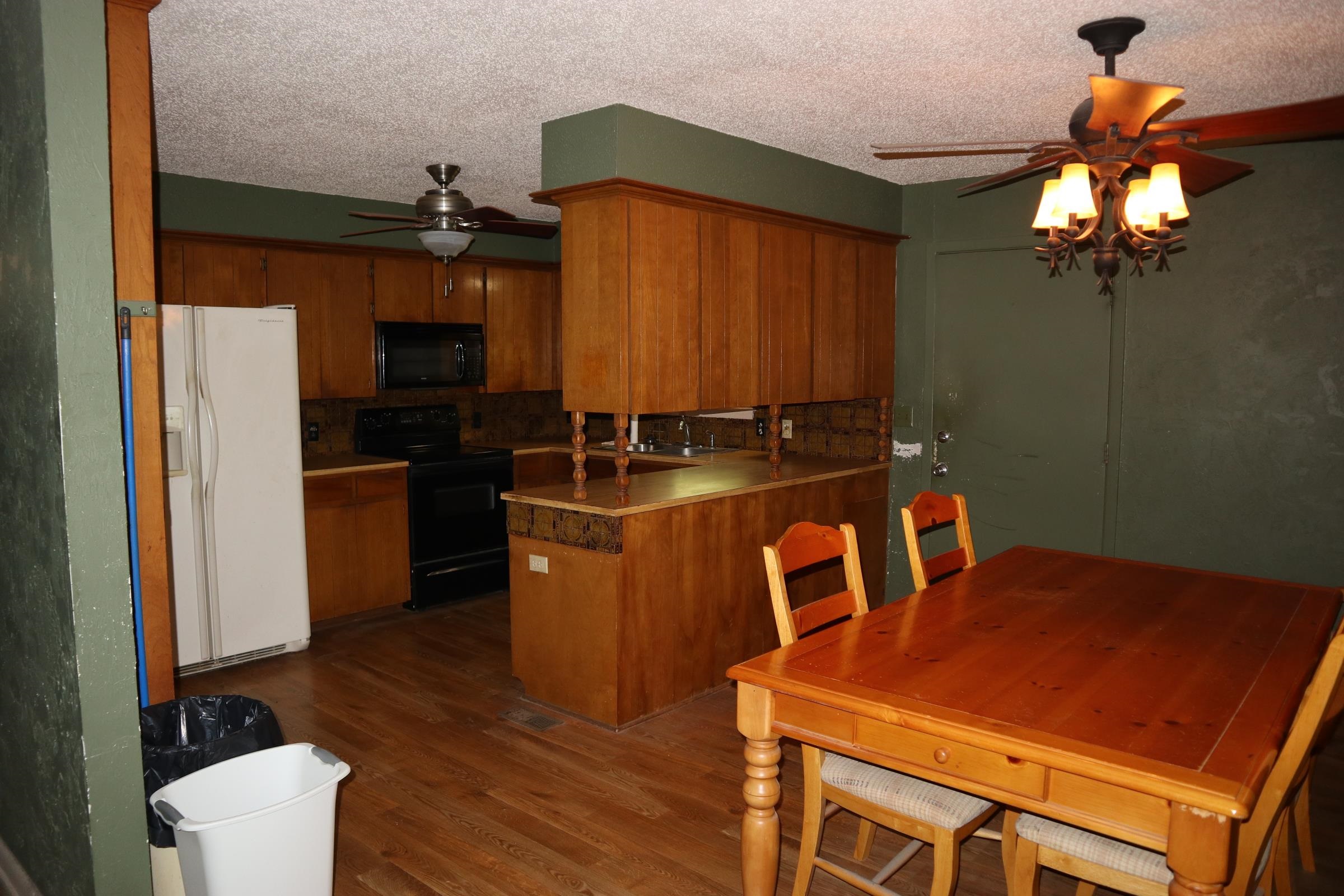 123 Greenbrook Trl  Salem, AR