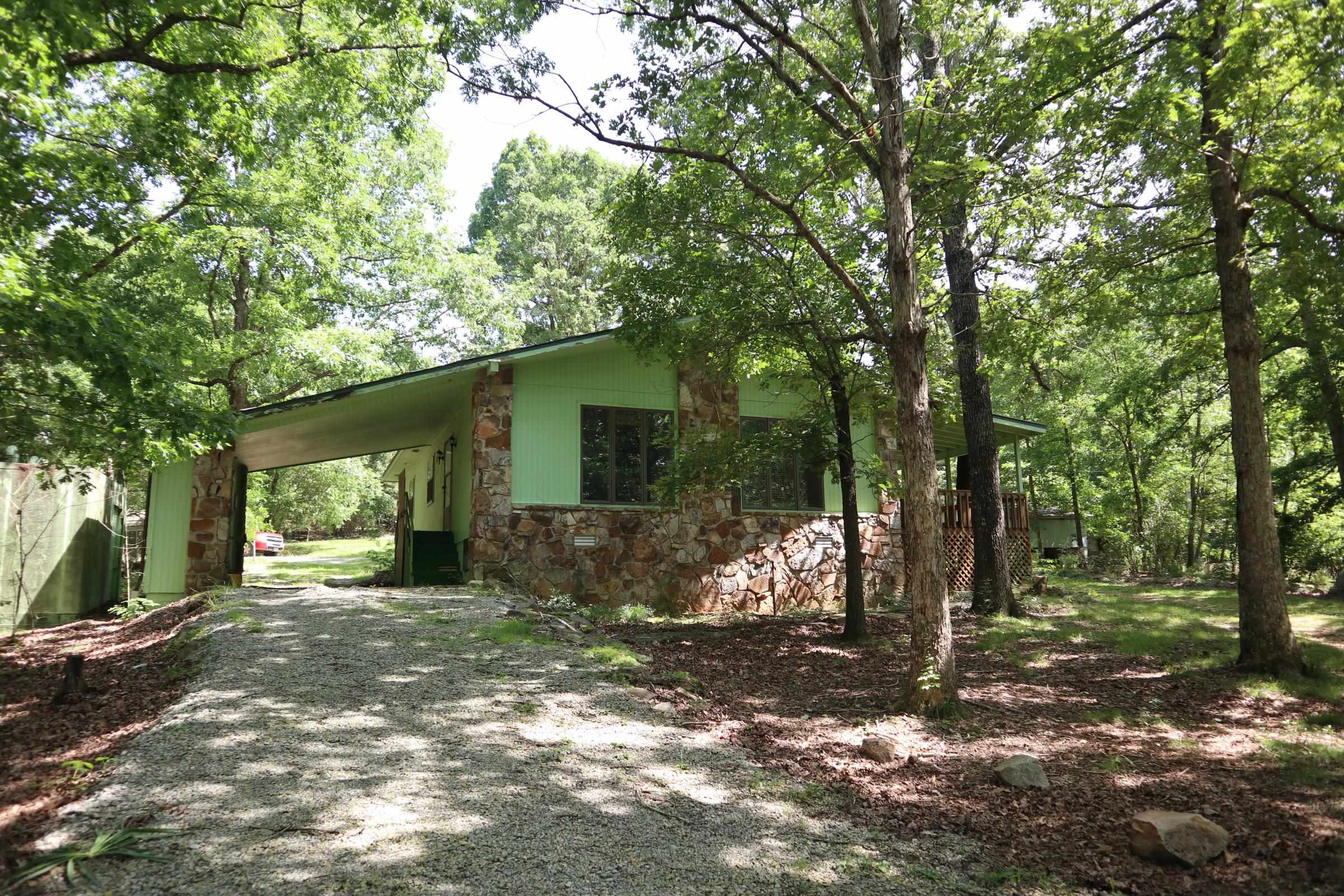 123 Greenbrook Trl  Salem, AR
