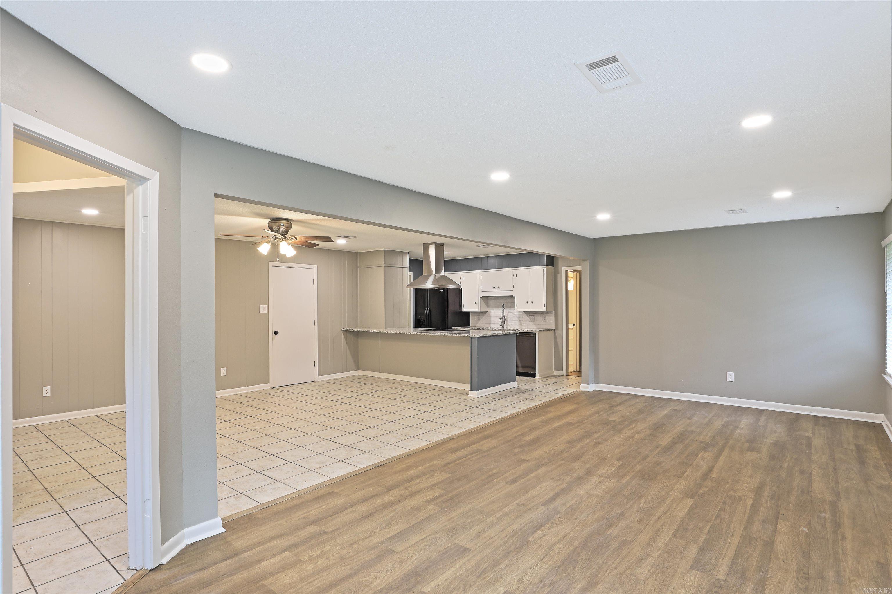 6905 White Oak Cove  White Hall, AR