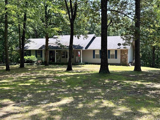 142  Meade  Clinton, AR