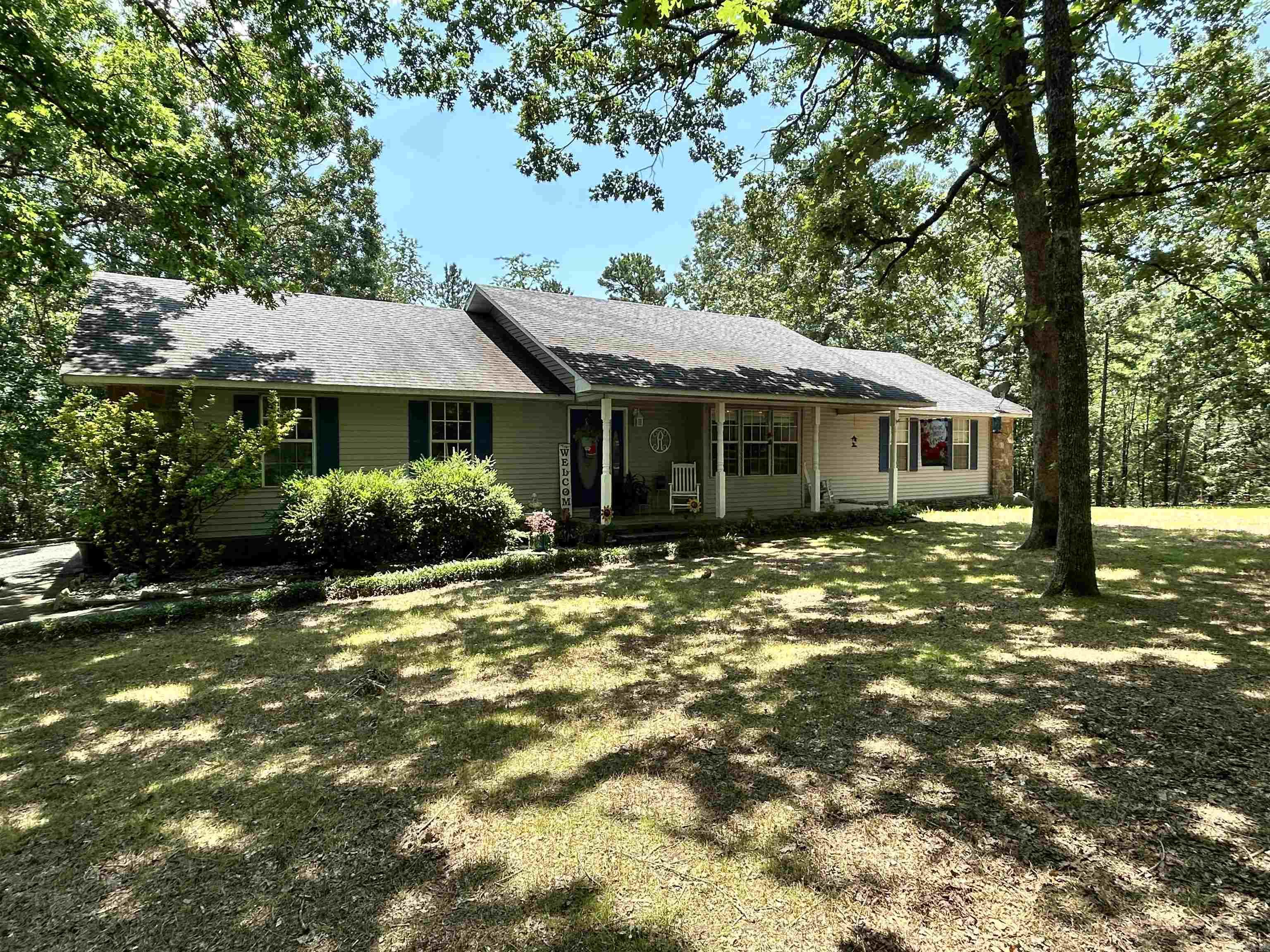 142 Meade  Clinton, AR