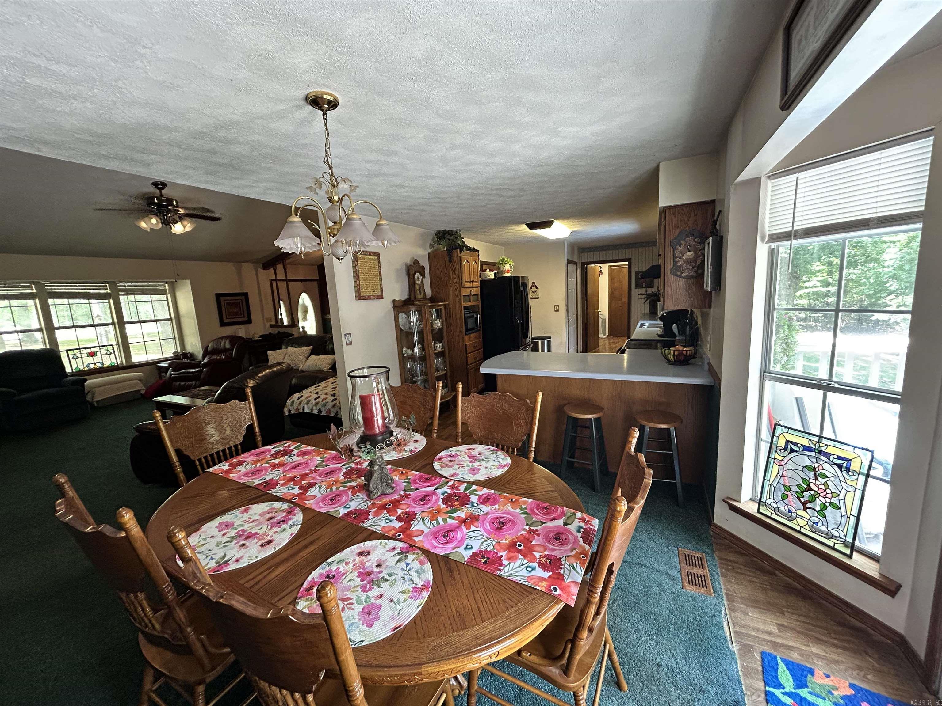 142 Meade  Clinton, AR