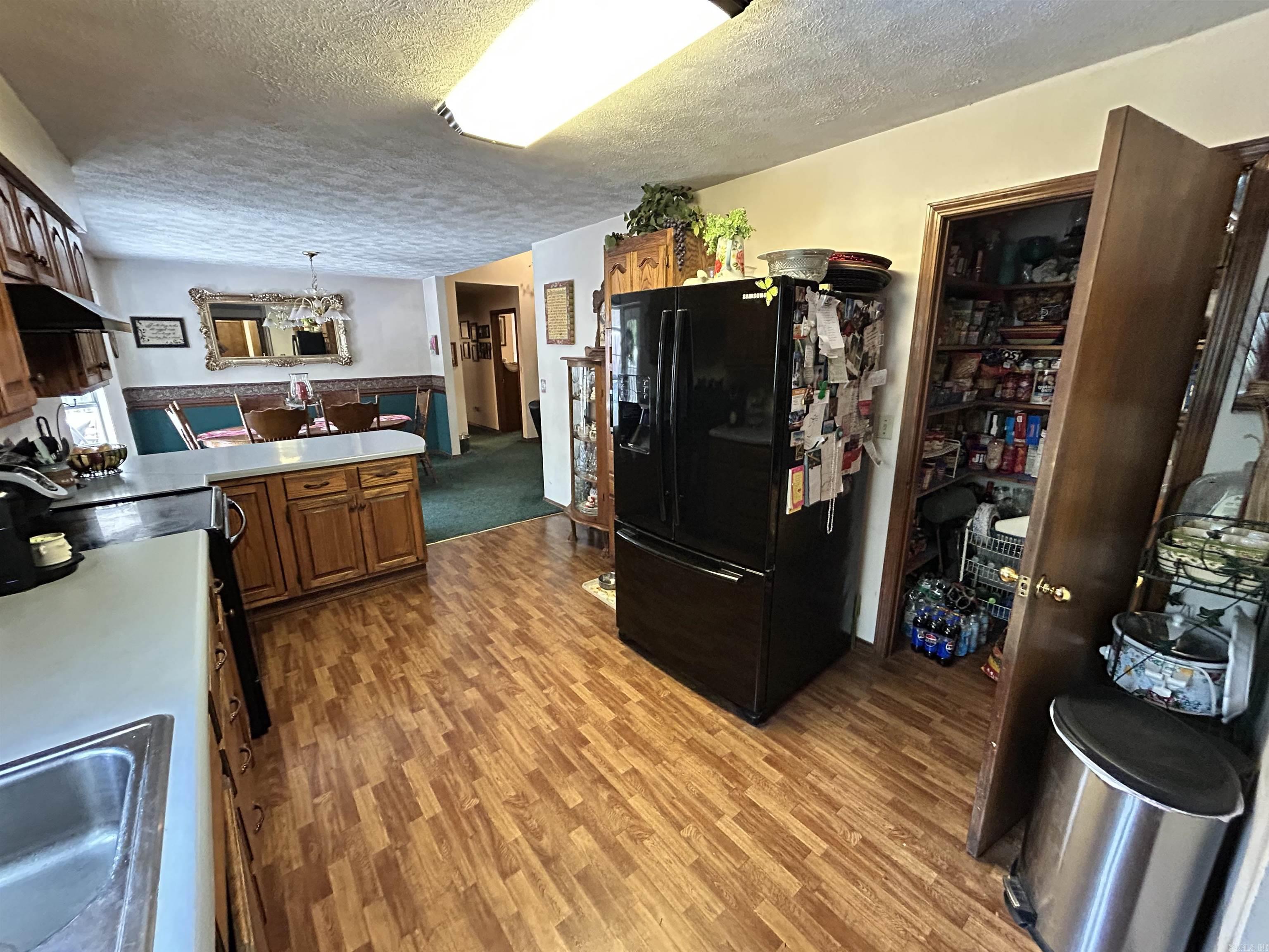 142 Meade  Clinton, AR