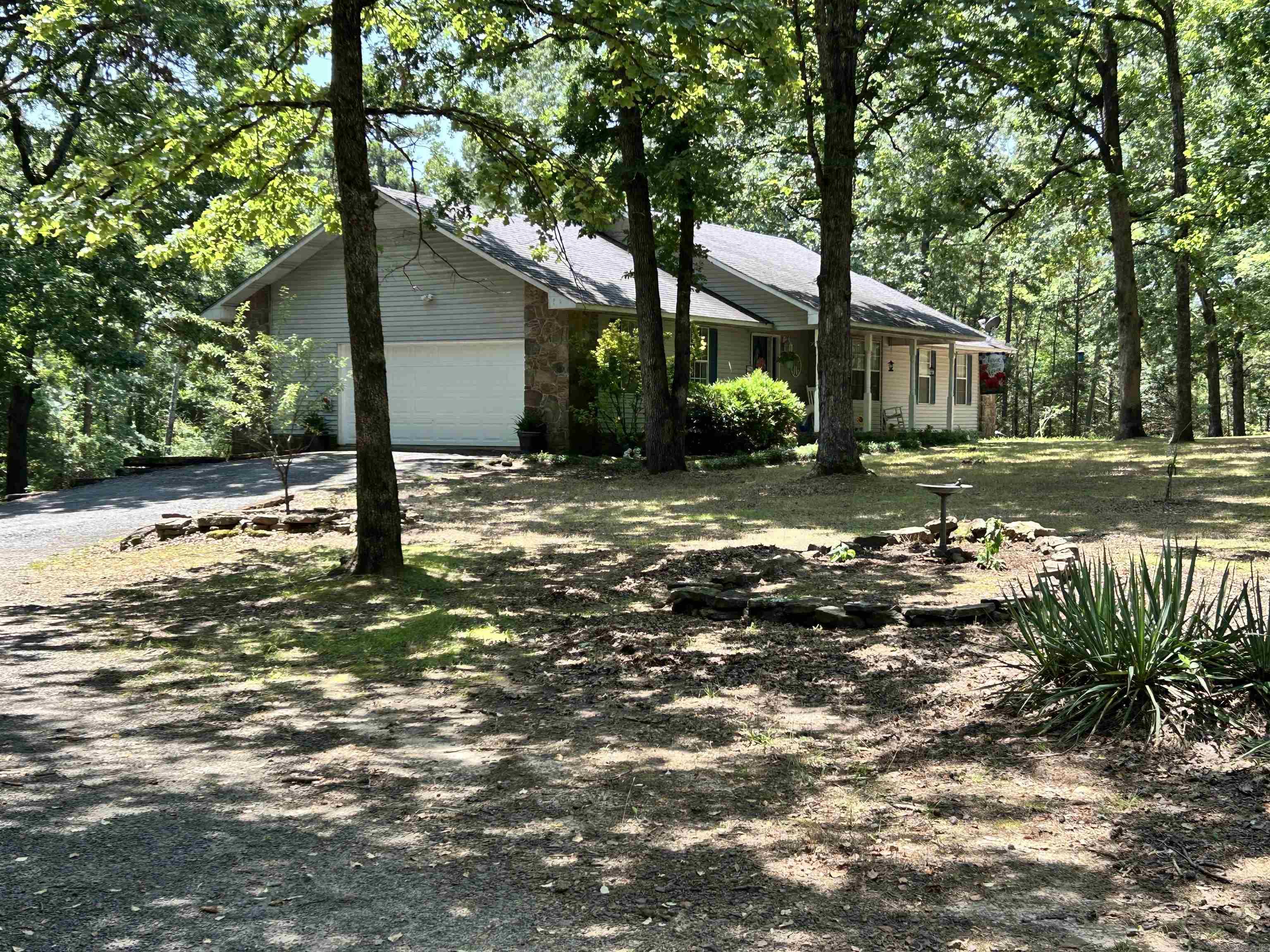 142 Meade  Clinton, AR