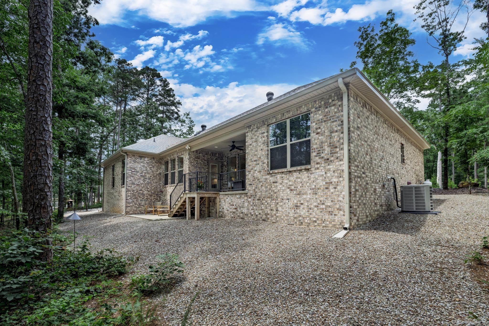 1 Siega  Hot Springs Village, AR