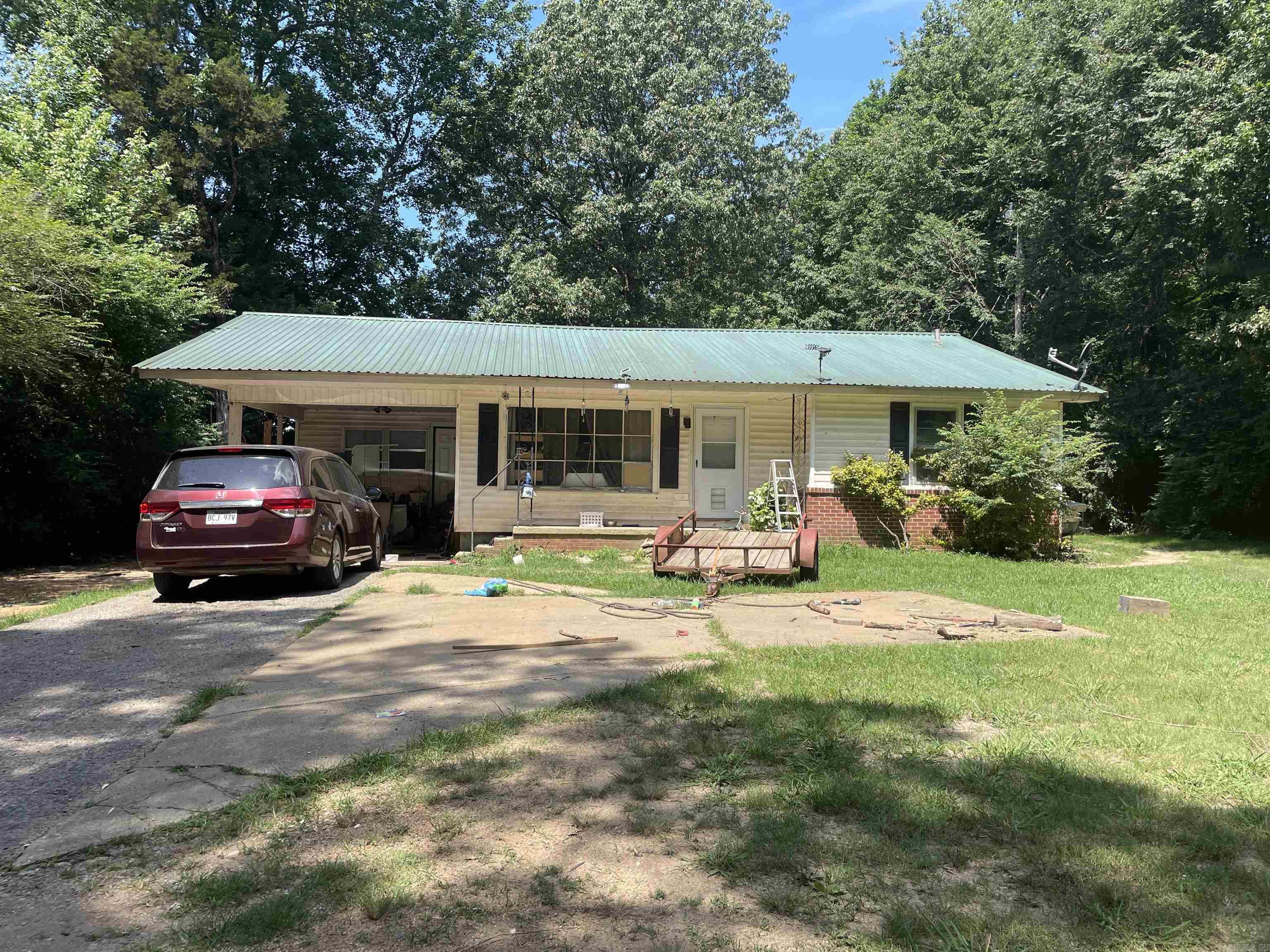 1701 Duncan Rd.