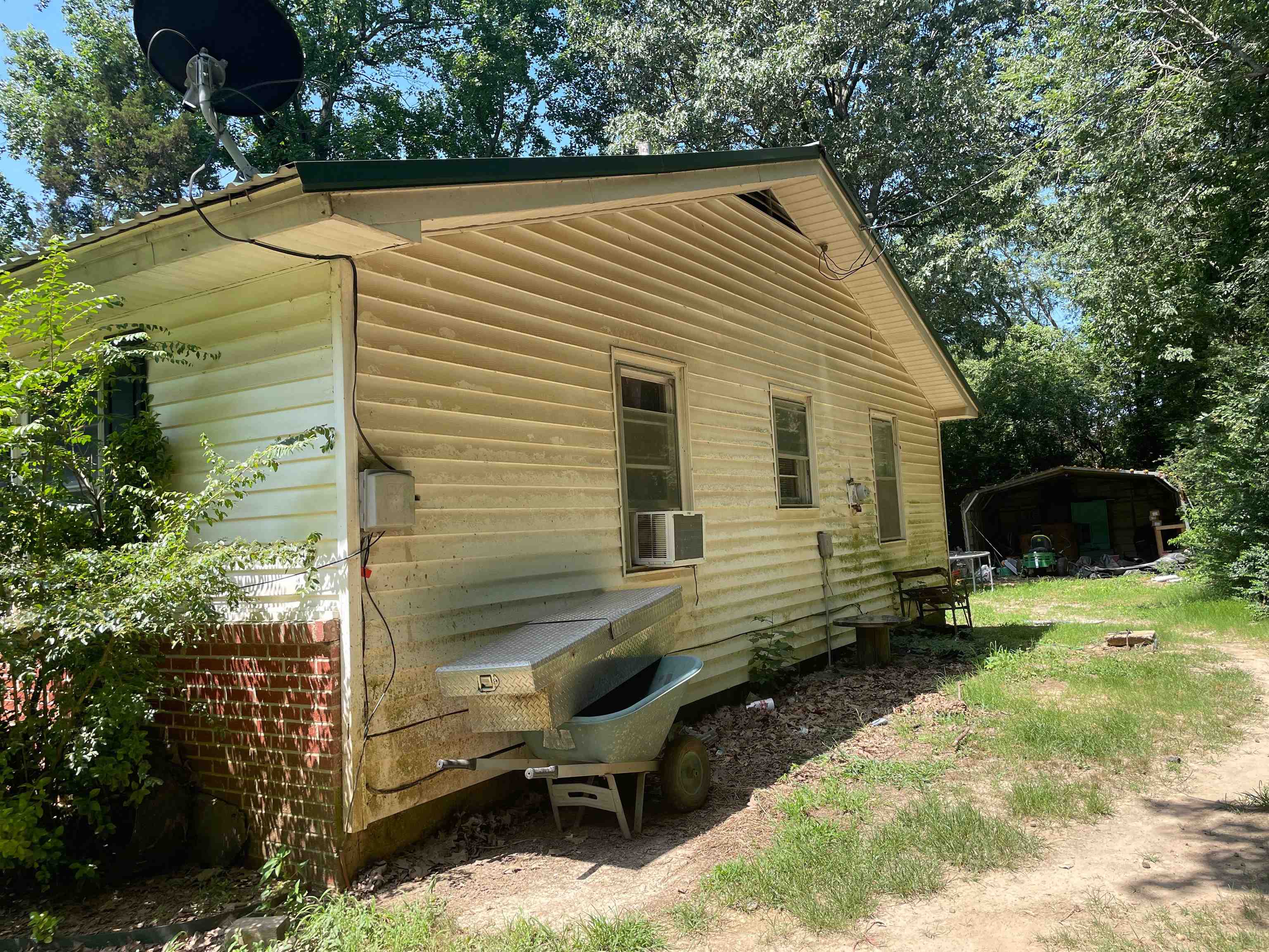 1701 Duncan Rd.  Jonesboro, AR
