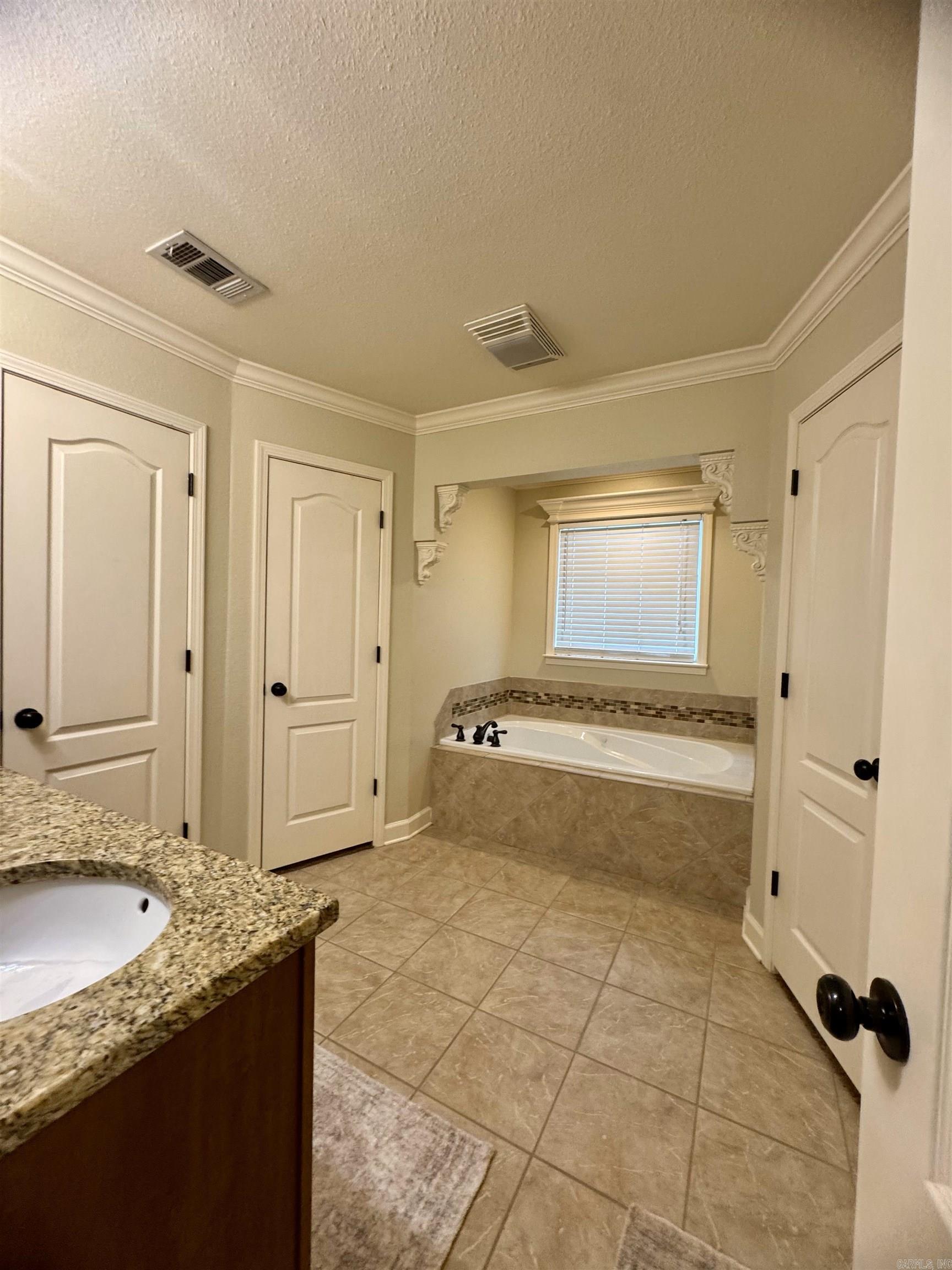 27806 S Sardis  Bauxite, AR
