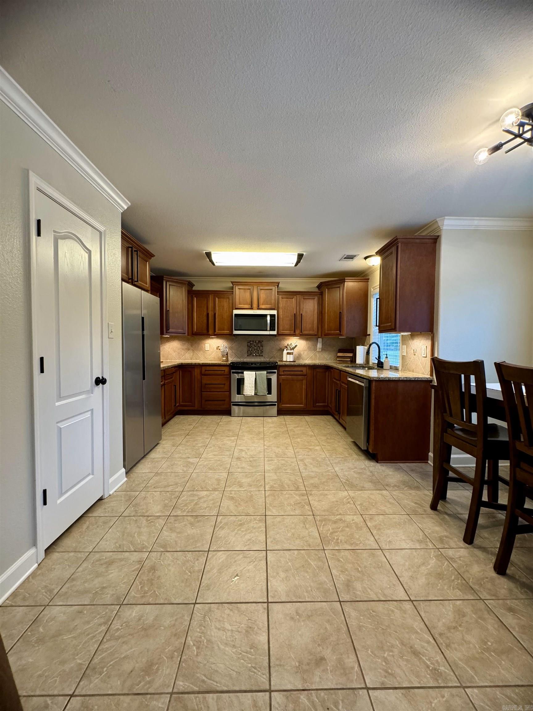 27806 S Sardis  Bauxite, AR