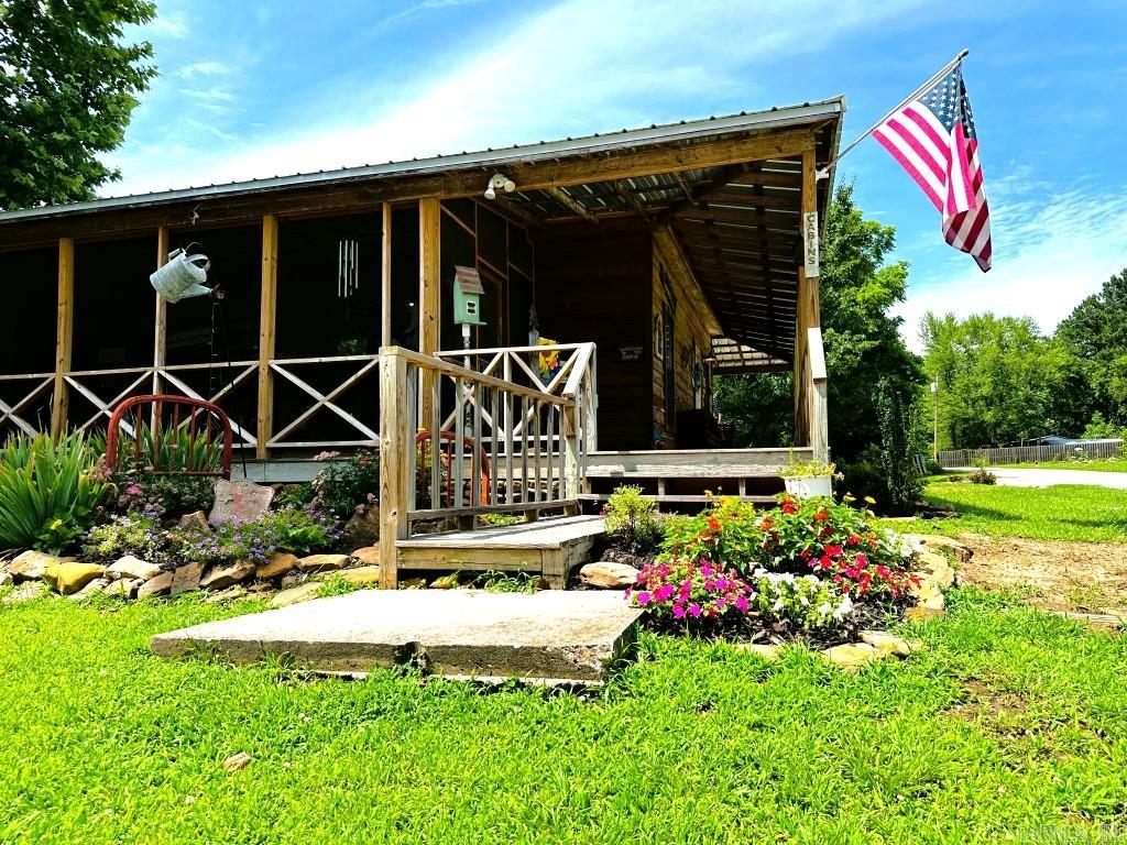 406 Cedar  Mountain View, AR