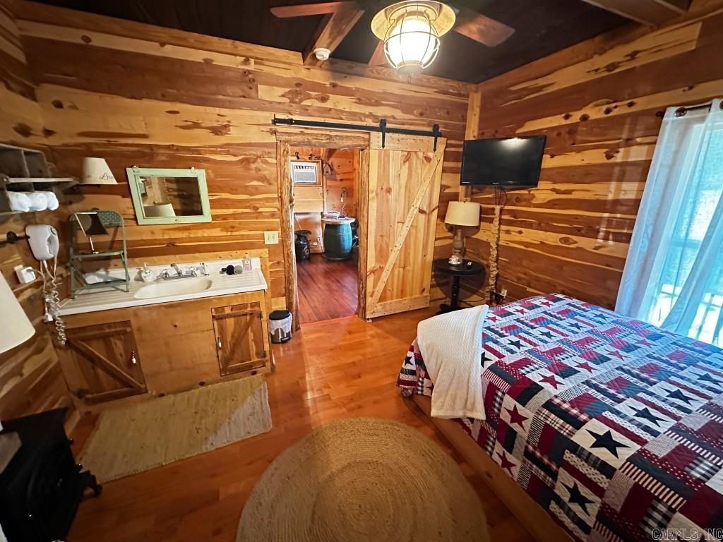 406 Cedar  Mountain View, AR