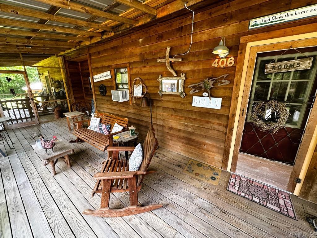 406 Cedar  Mountain View, AR