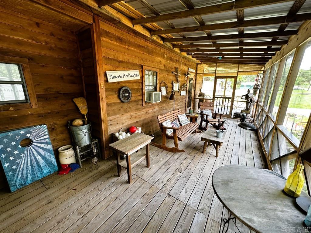 406 Cedar  Mountain View, AR