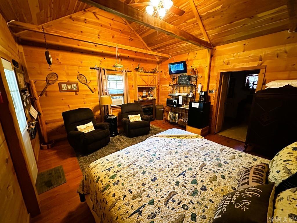 406 Cedar  Mountain View, AR
