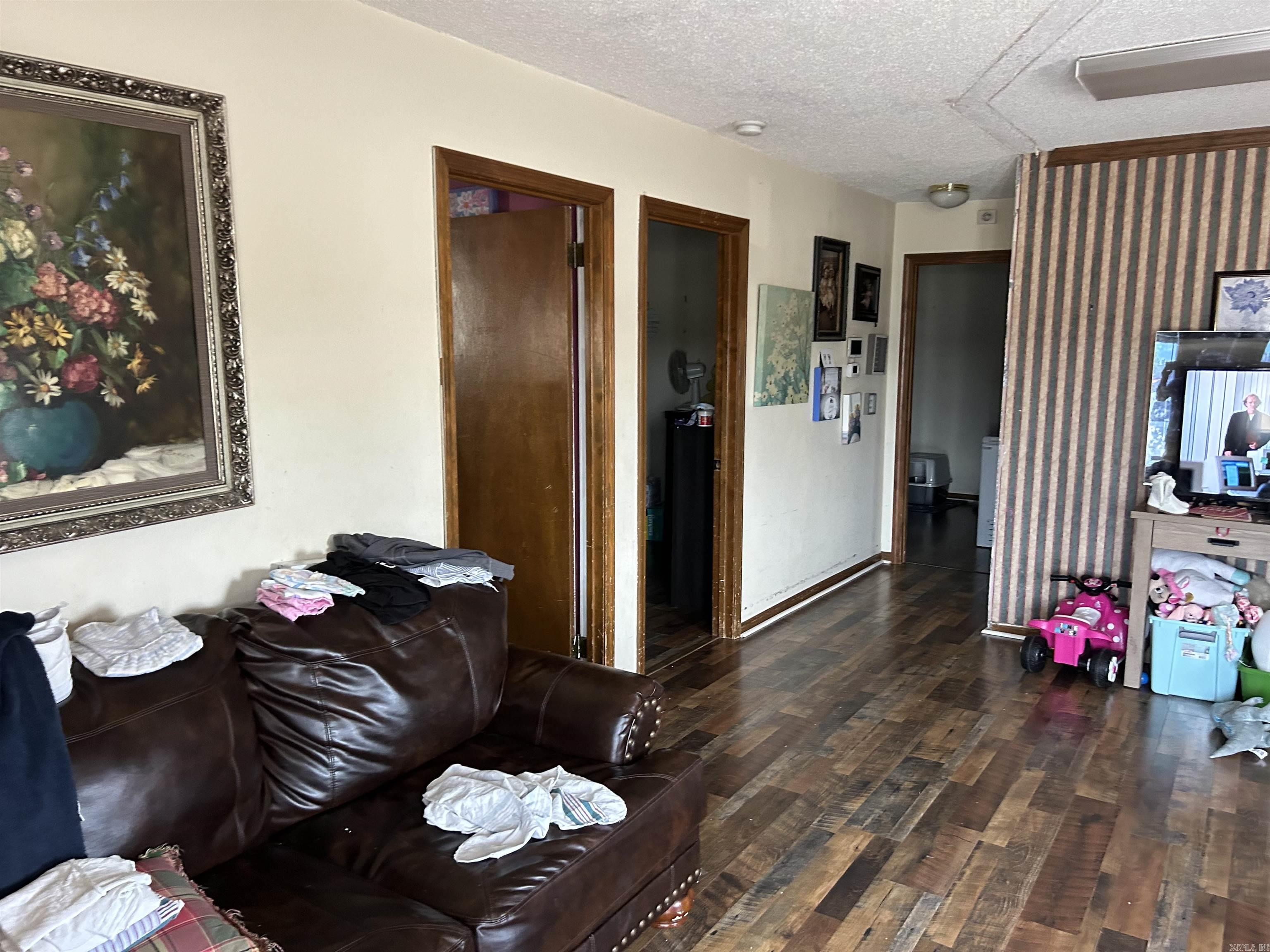 110 S Jeff Davis  Jacksonville, AR